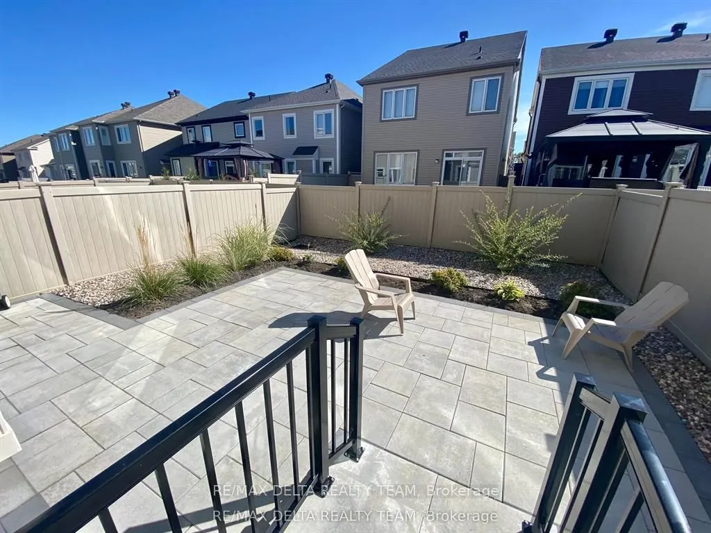 66 Escallonia Court