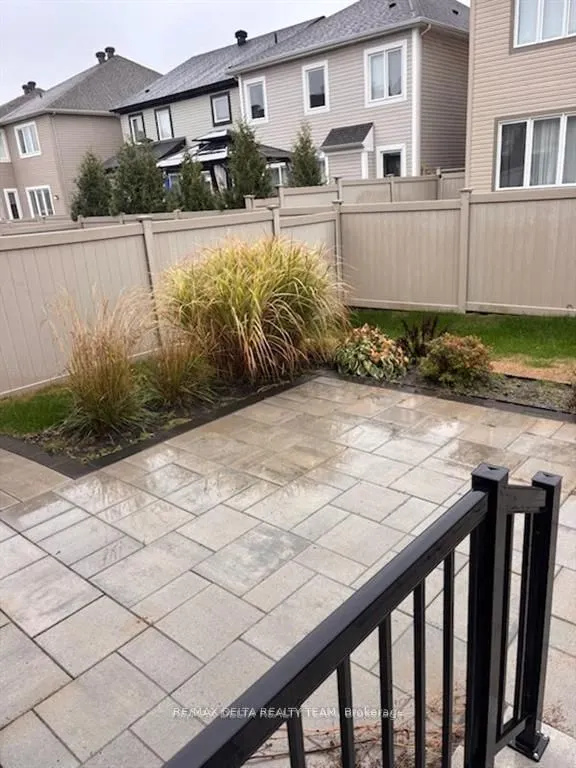 66 Escallonia Court