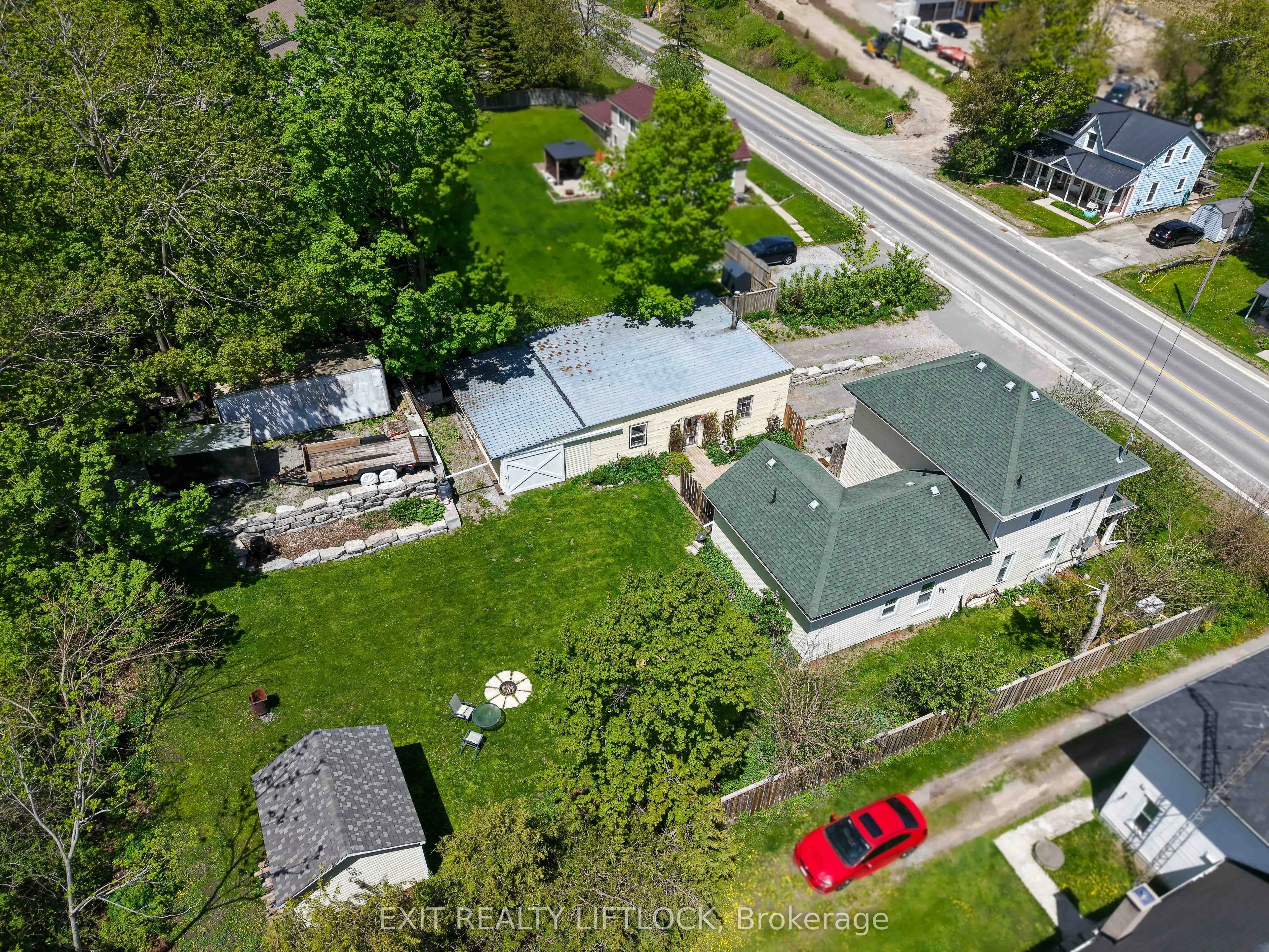 2464 Queen Mary Street
