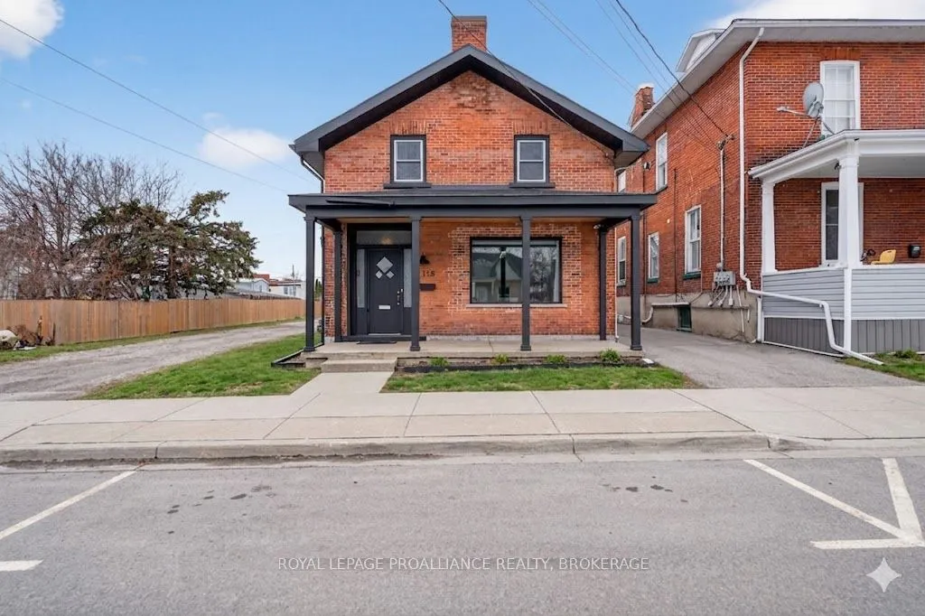 118 East Street E