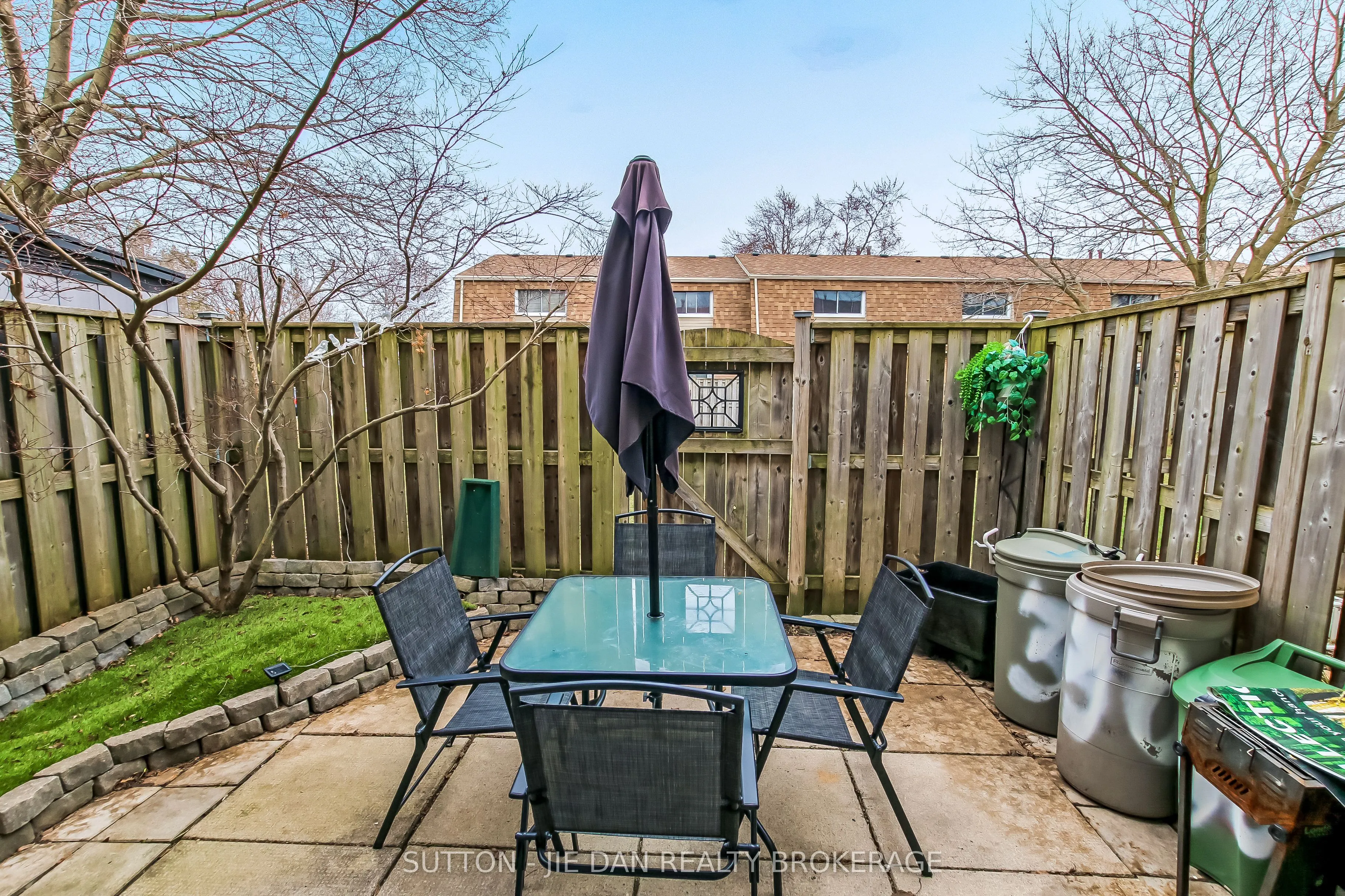 775 Osgoode Drive #30