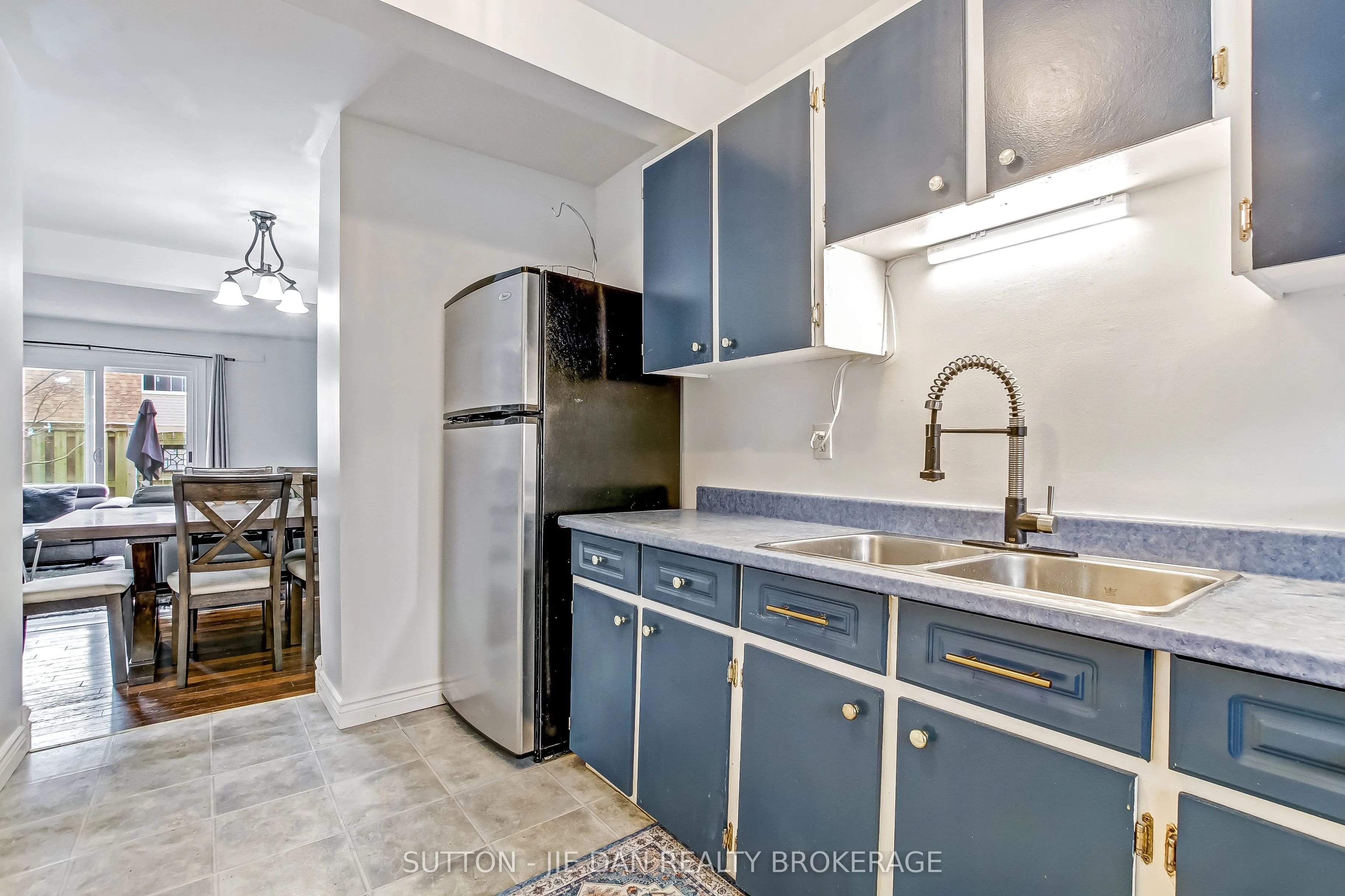 775 Osgoode Drive #30