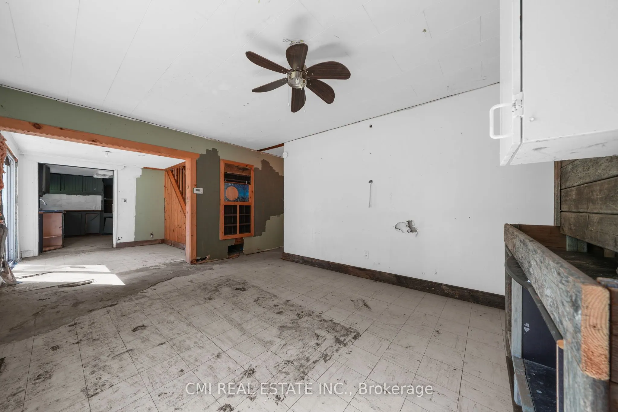 1093 South Lake Road