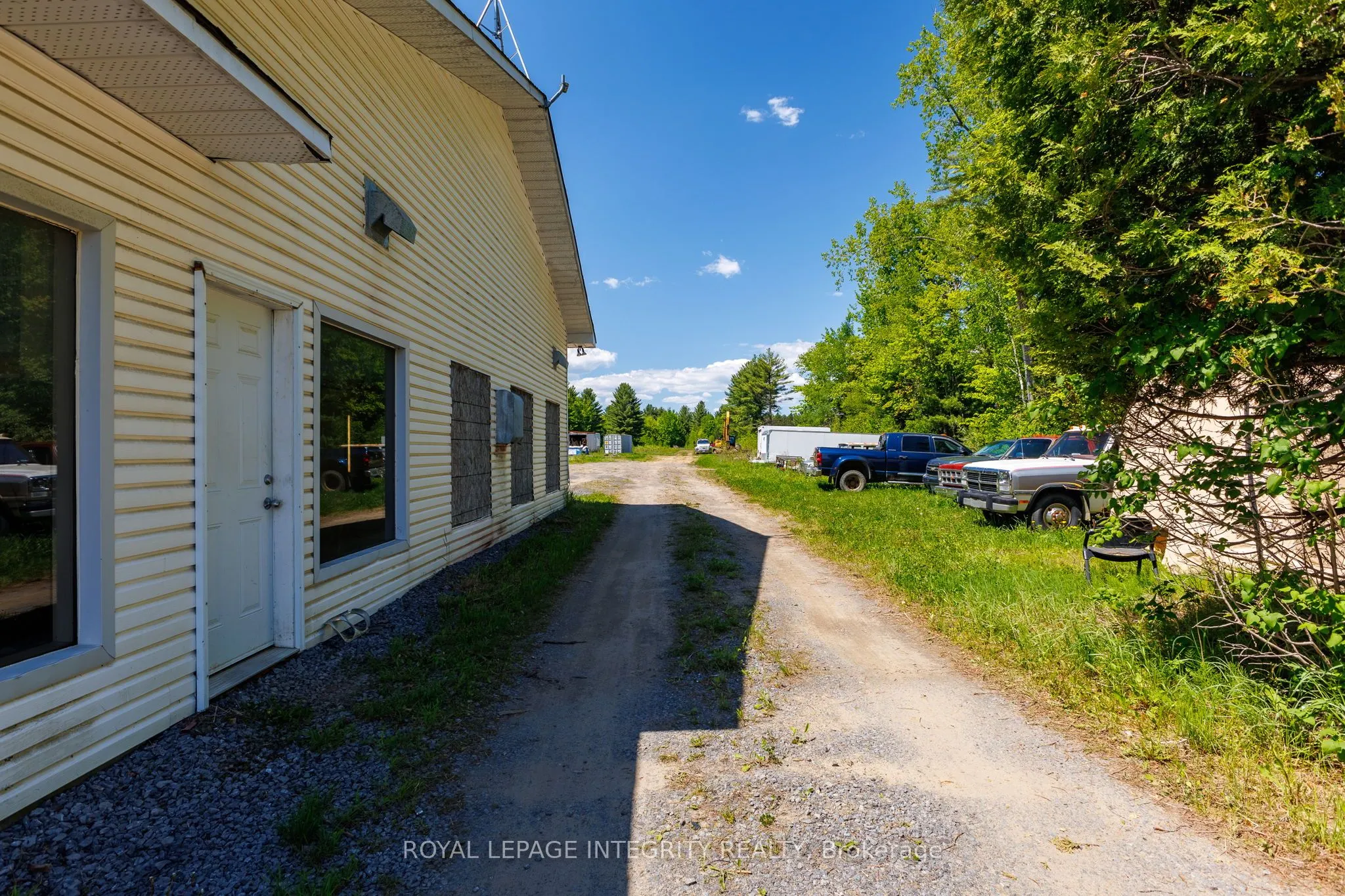 1981 County 2 Road