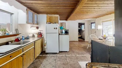 81 McGuire Beach Road