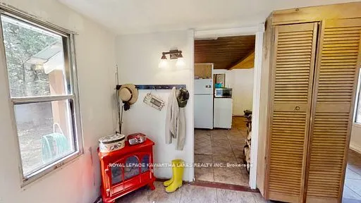 81 McGuire Beach Road