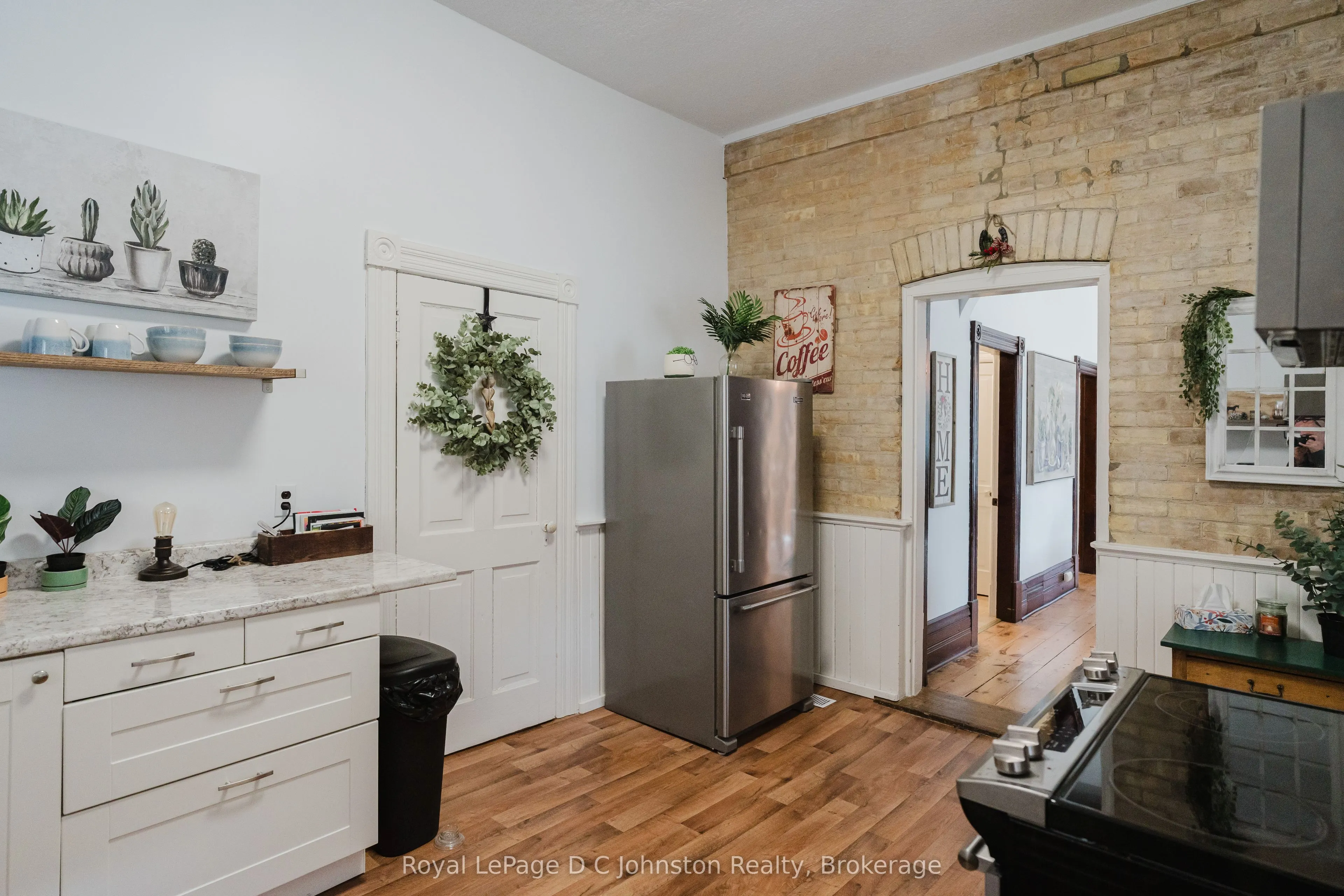 83 3rd Street #SW