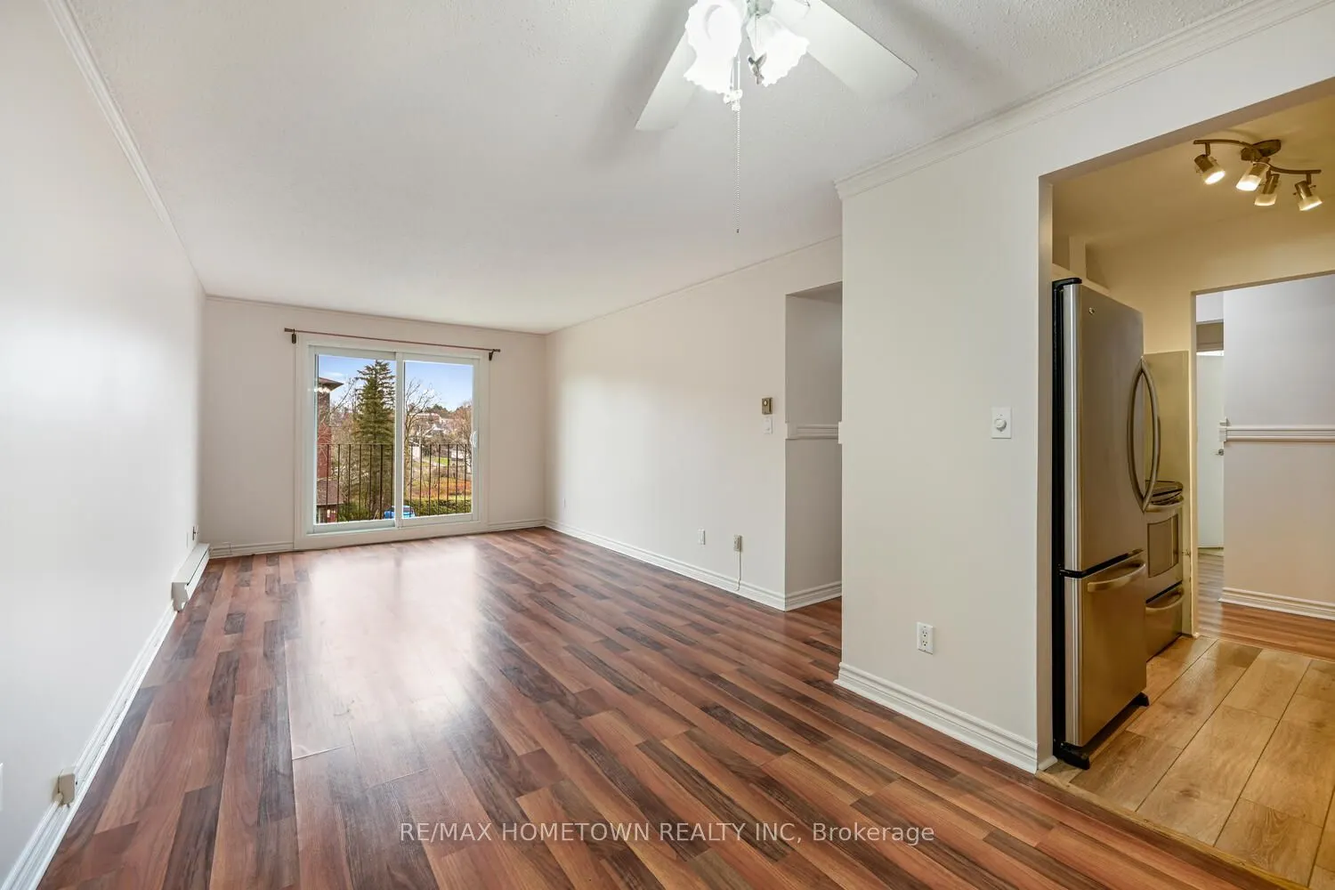 6 Charlotte Place #17