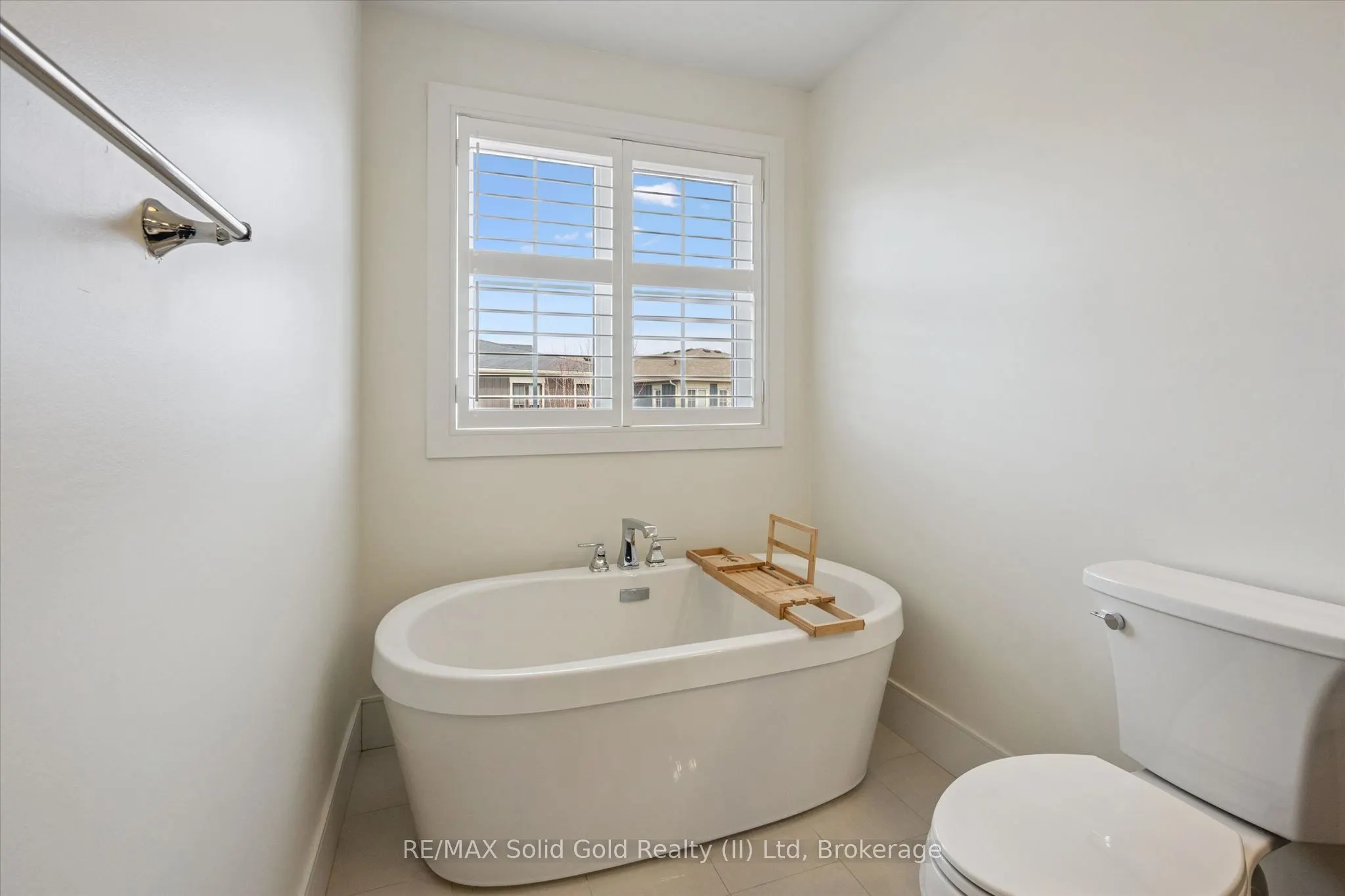 153 Yellow Birch Crescent