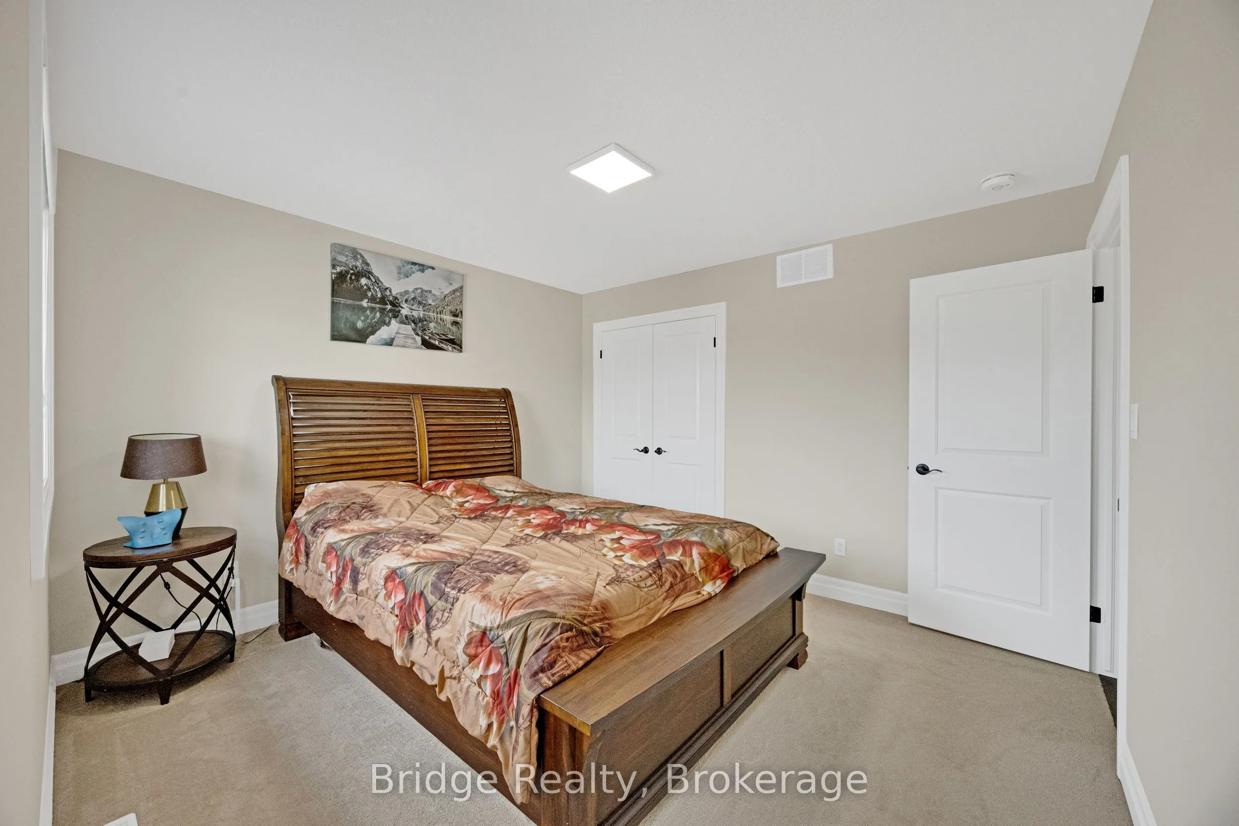 256 Tamarack Boulevard