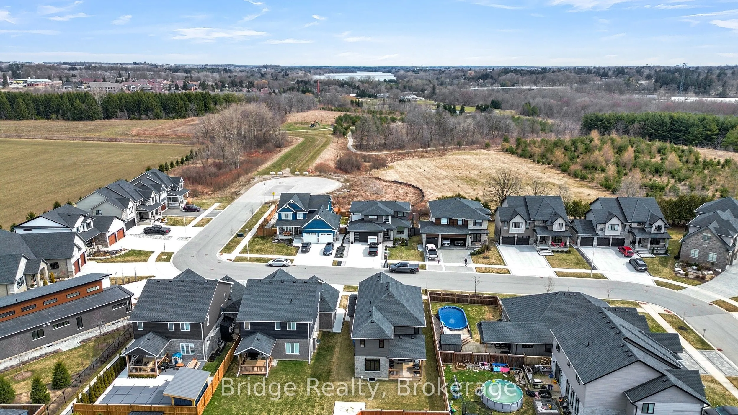 256 Tamarack Boulevard