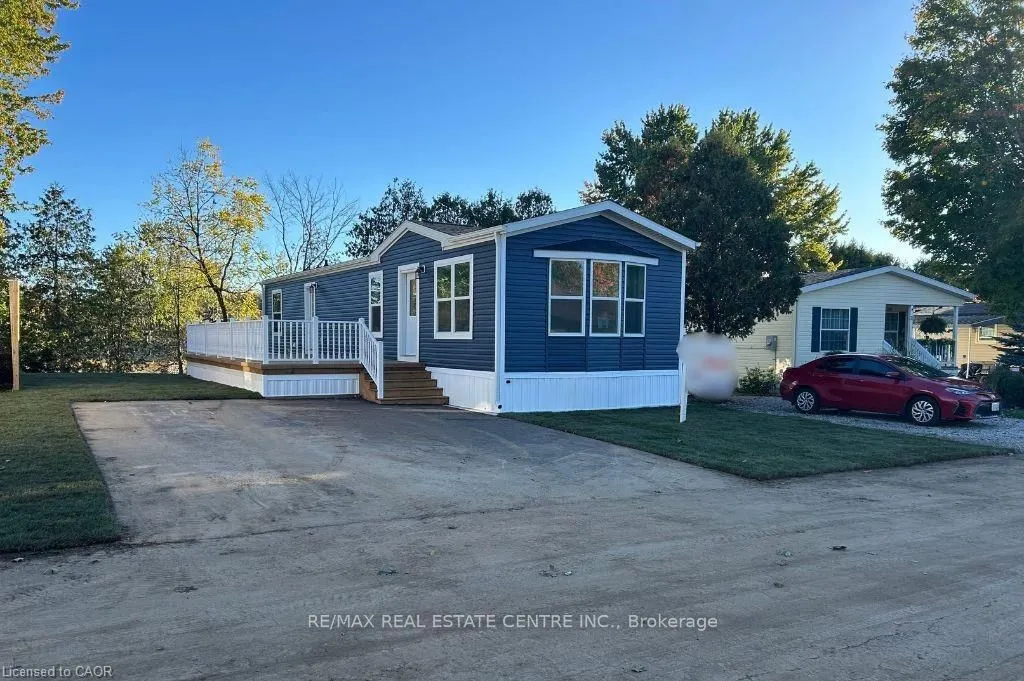24 MacPherson Crescent #24