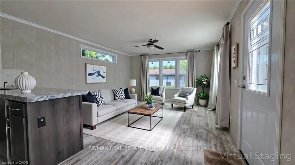 24 MacPherson Crescent #24