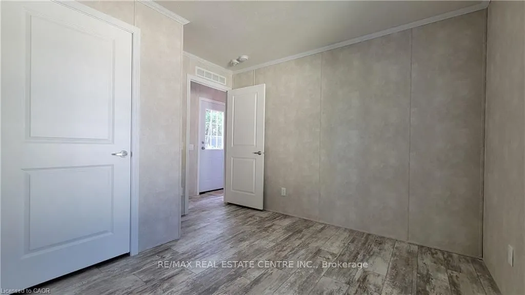 24 MacPherson Crescent #24