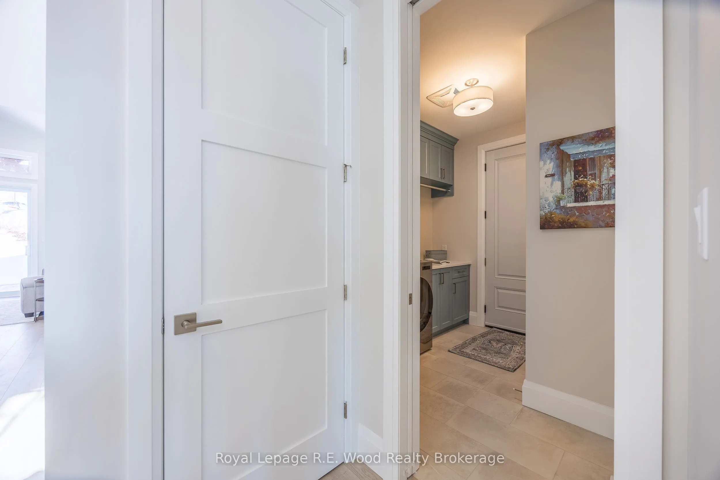 11 Greenhill Drive