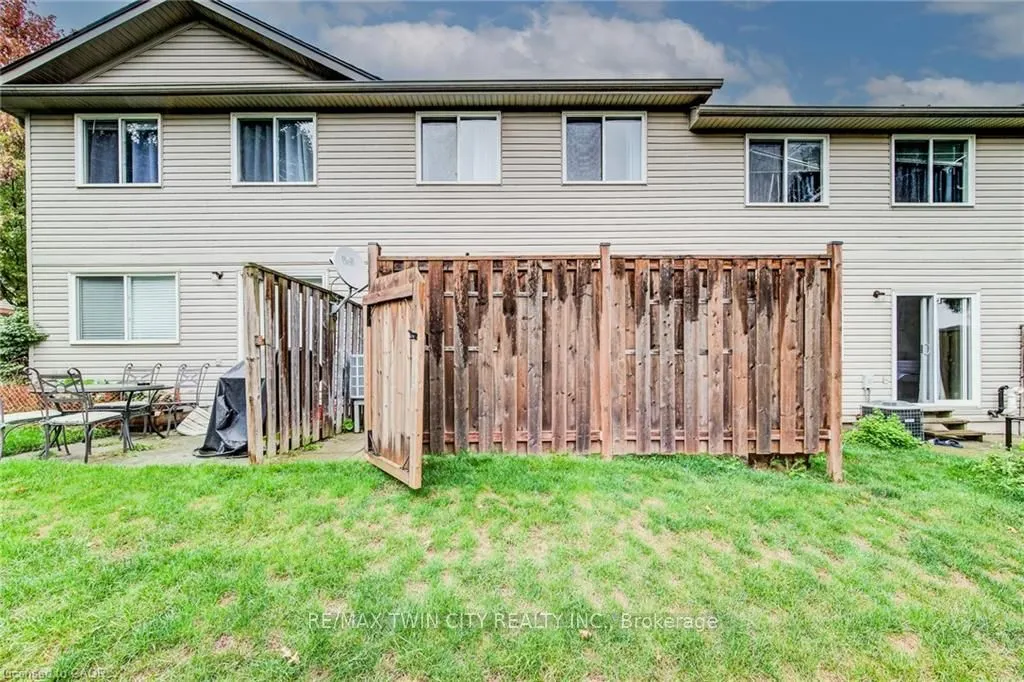 120 Dudhope Avenue #20