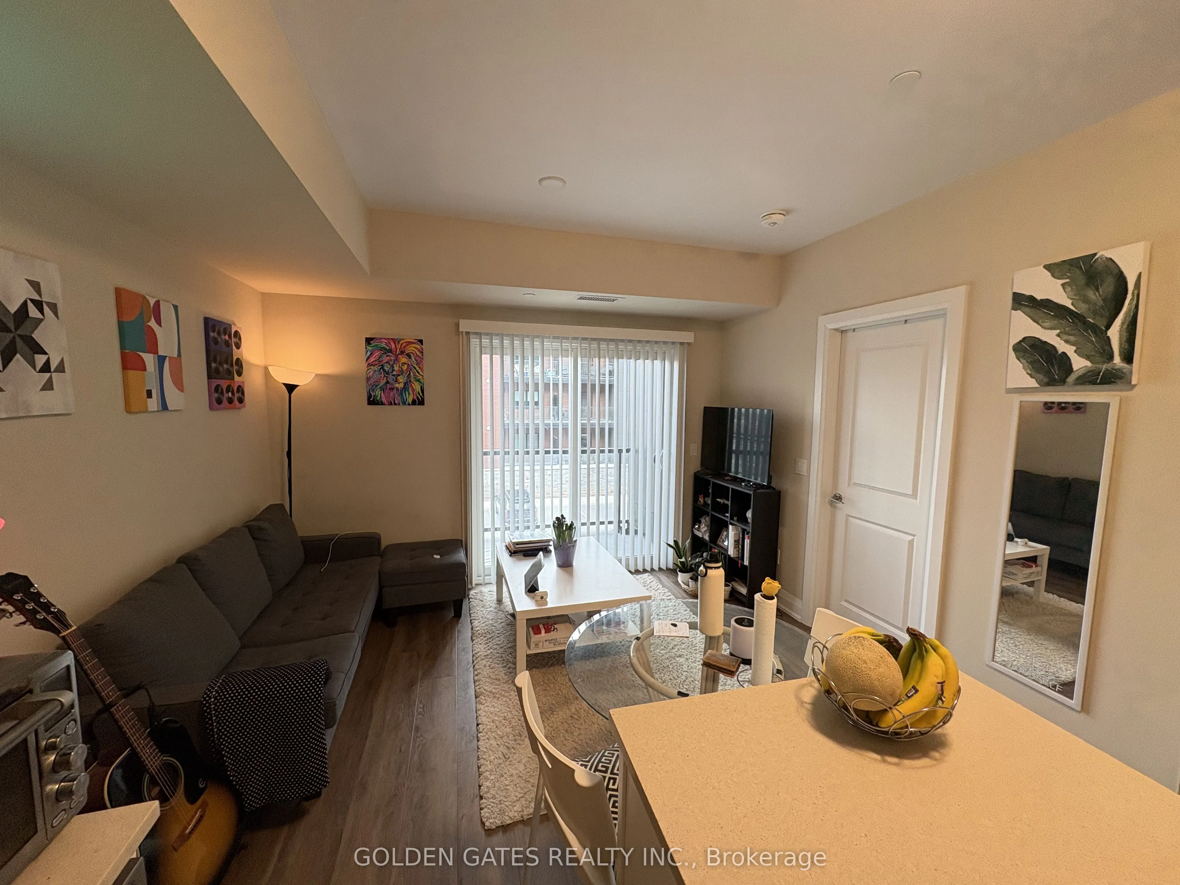 118 Summersides Boulevard #201