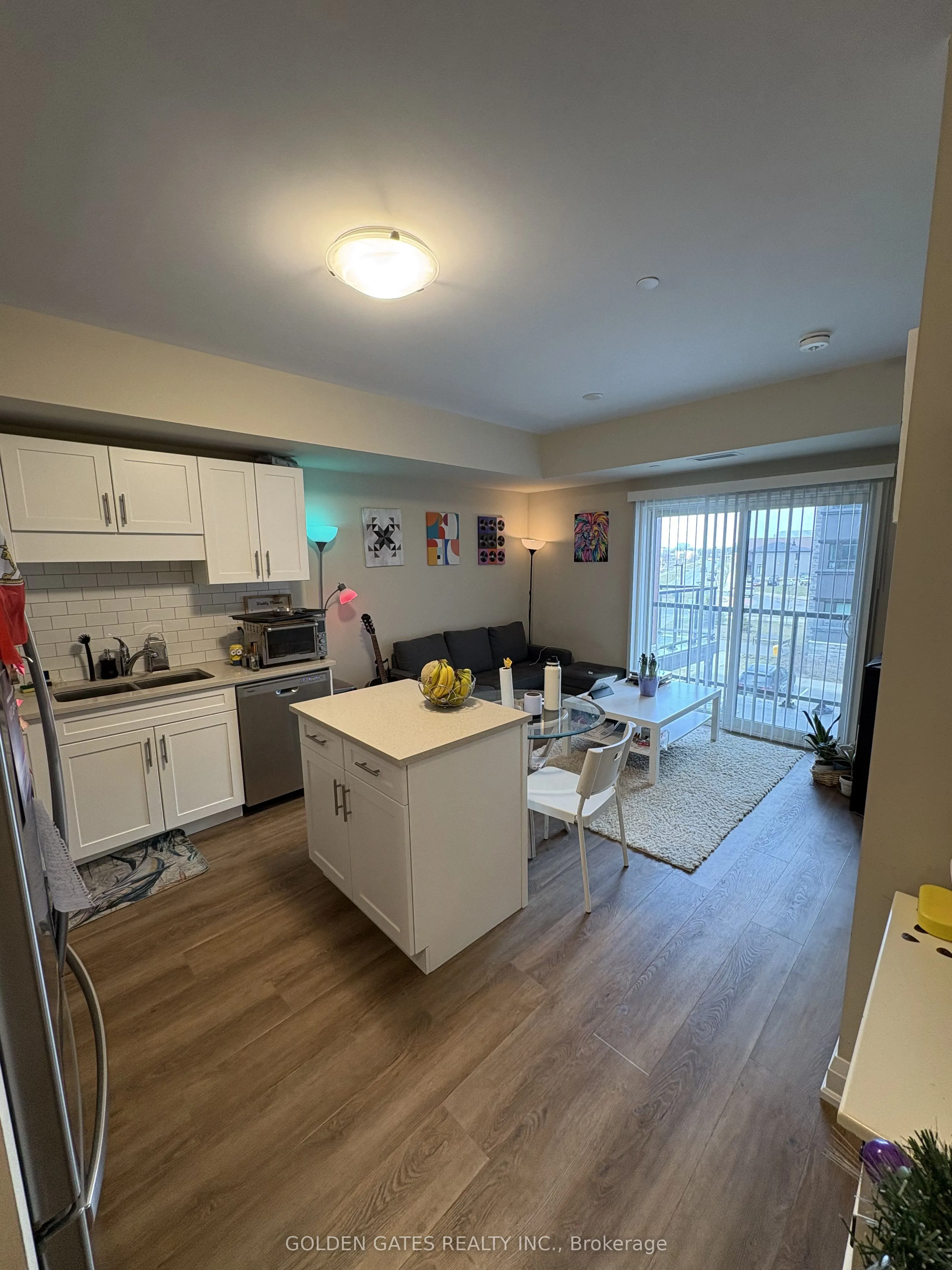 118 Summersides Boulevard #201