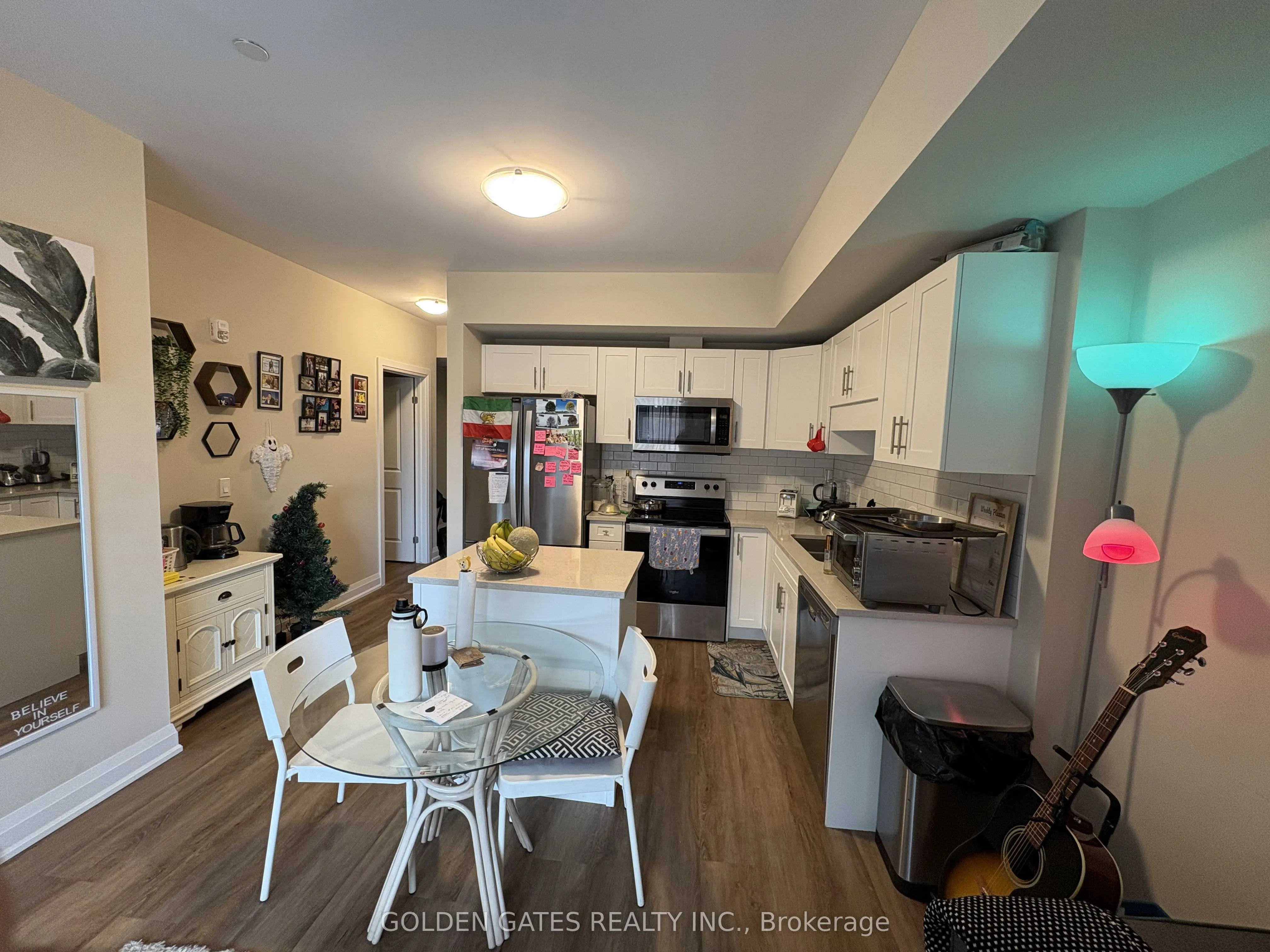 118 Summersides Boulevard #201