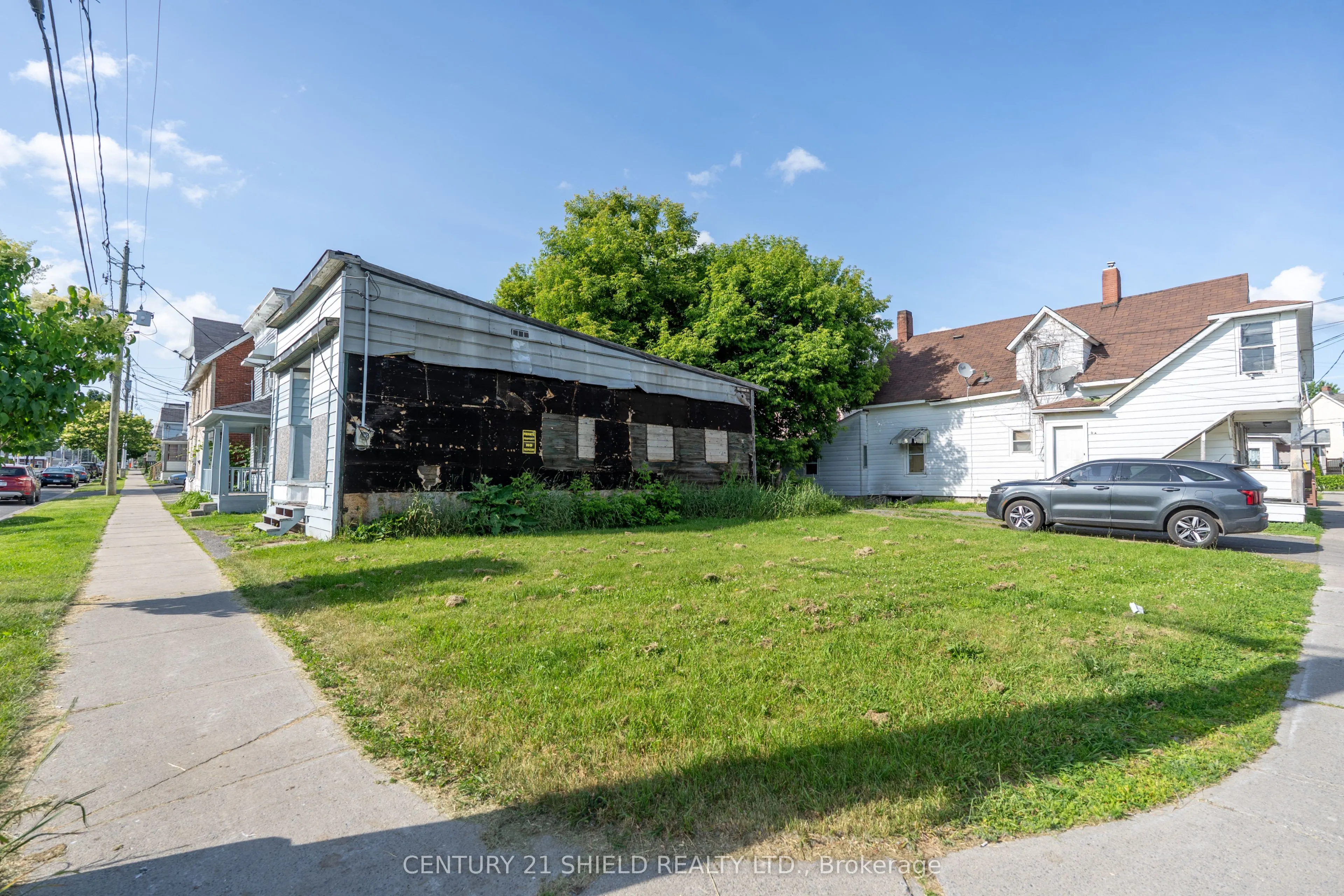42-46 Marlborough Street S