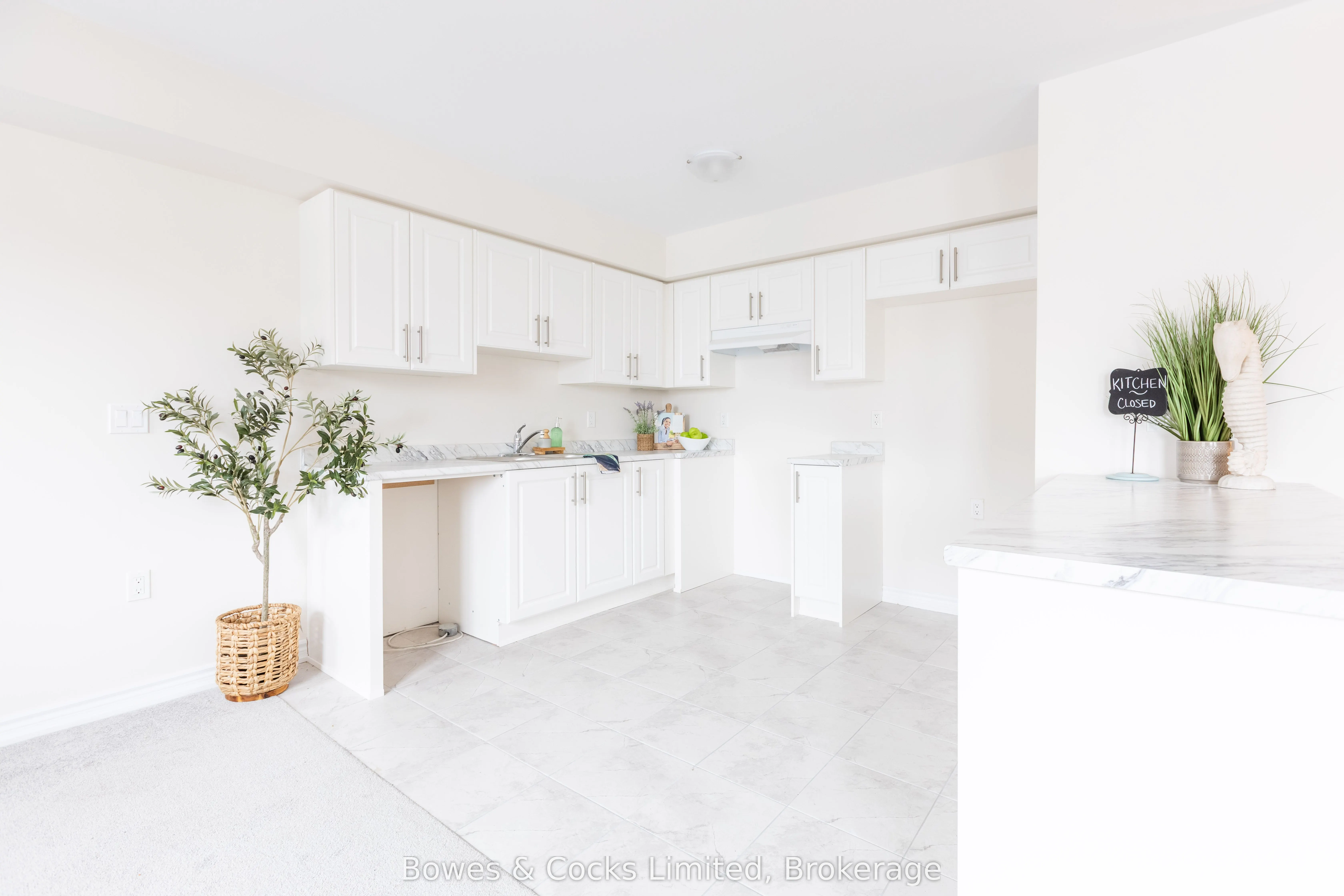48 Maple Avenue #104