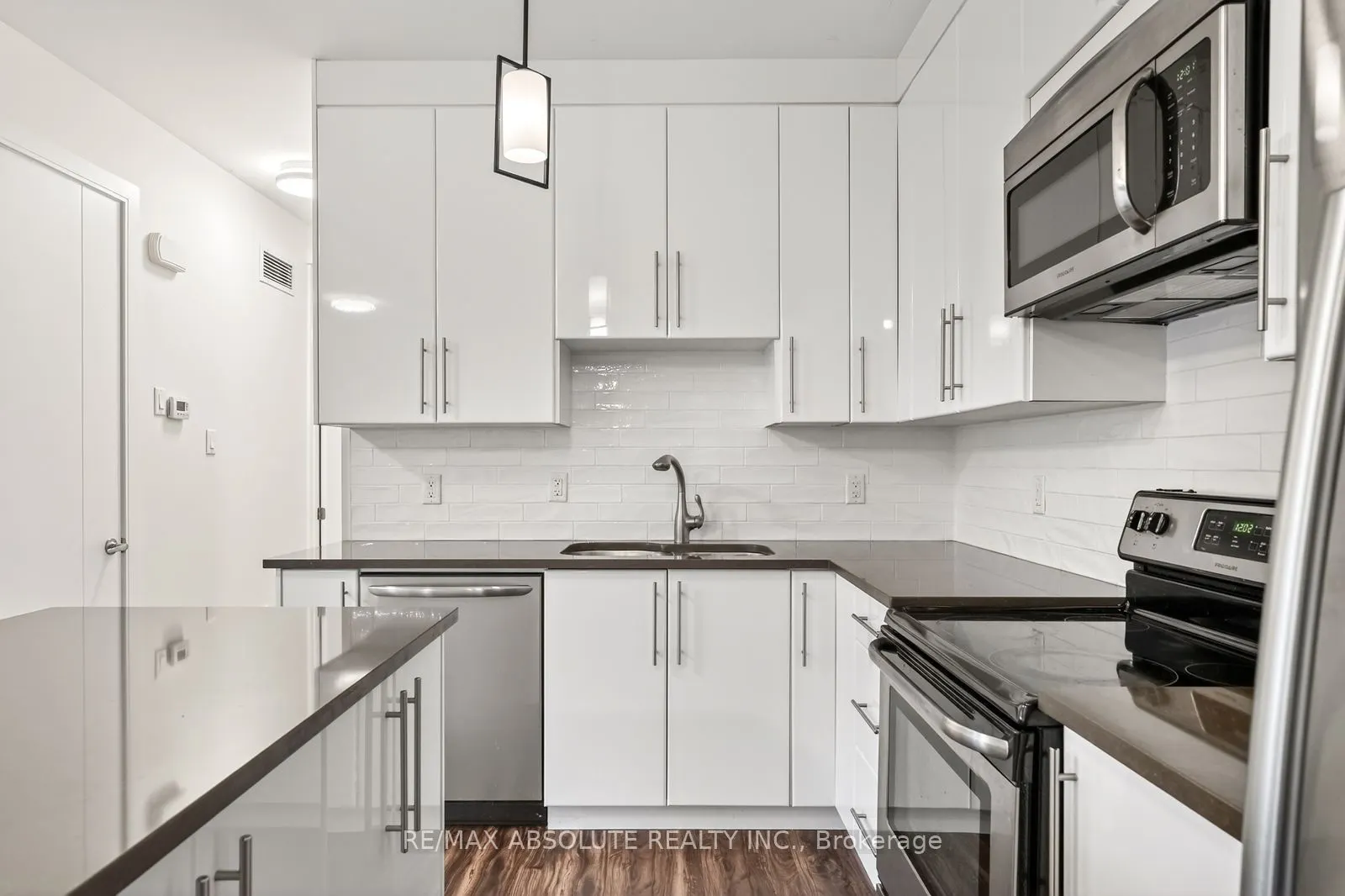 246 Westhaven Crescent