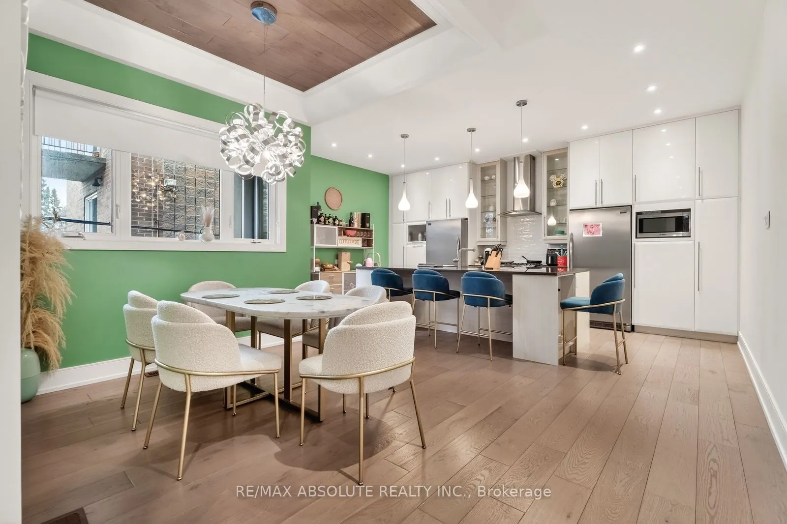 246 Westhaven Crescent