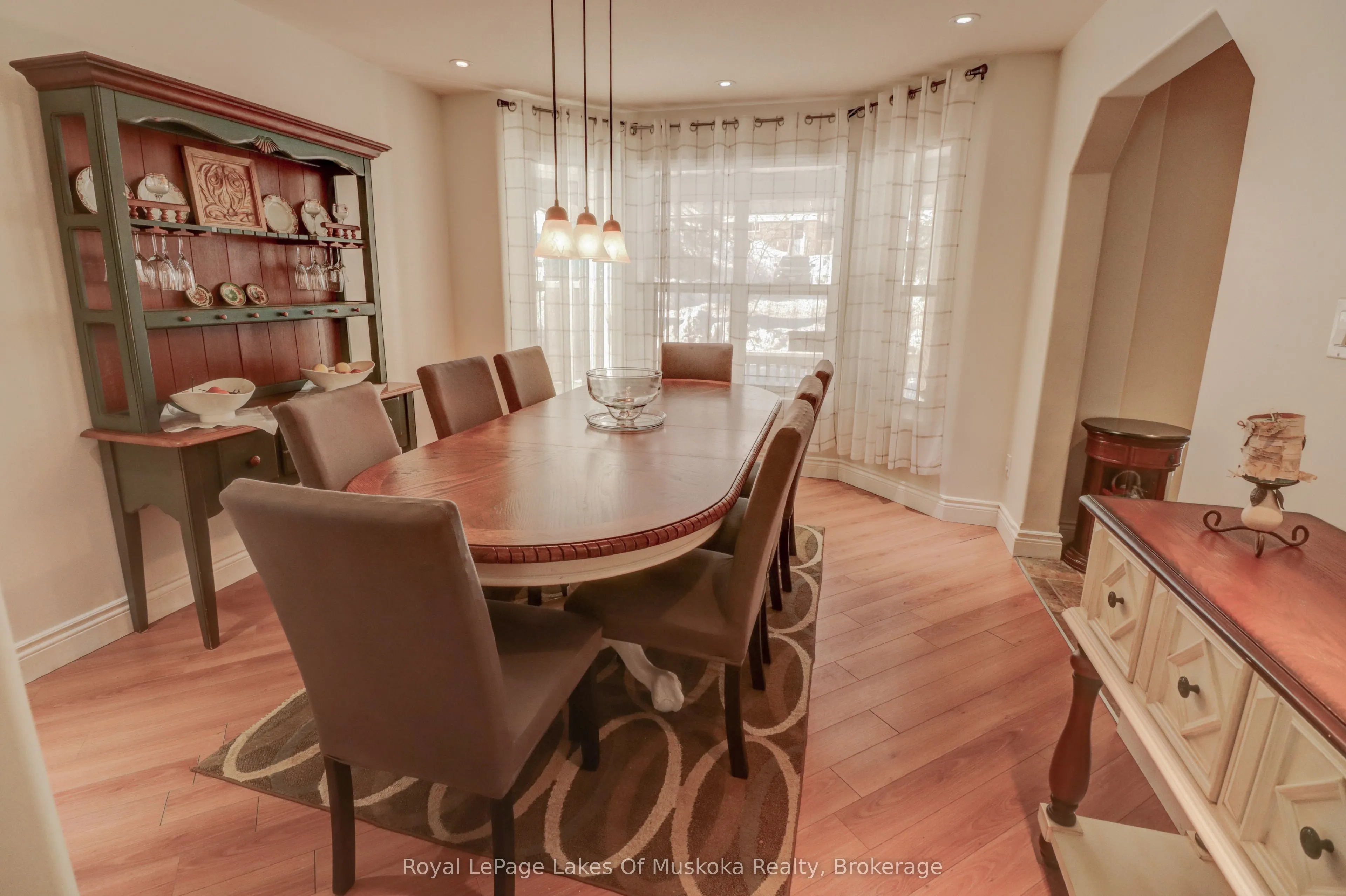 317 Falcon Road