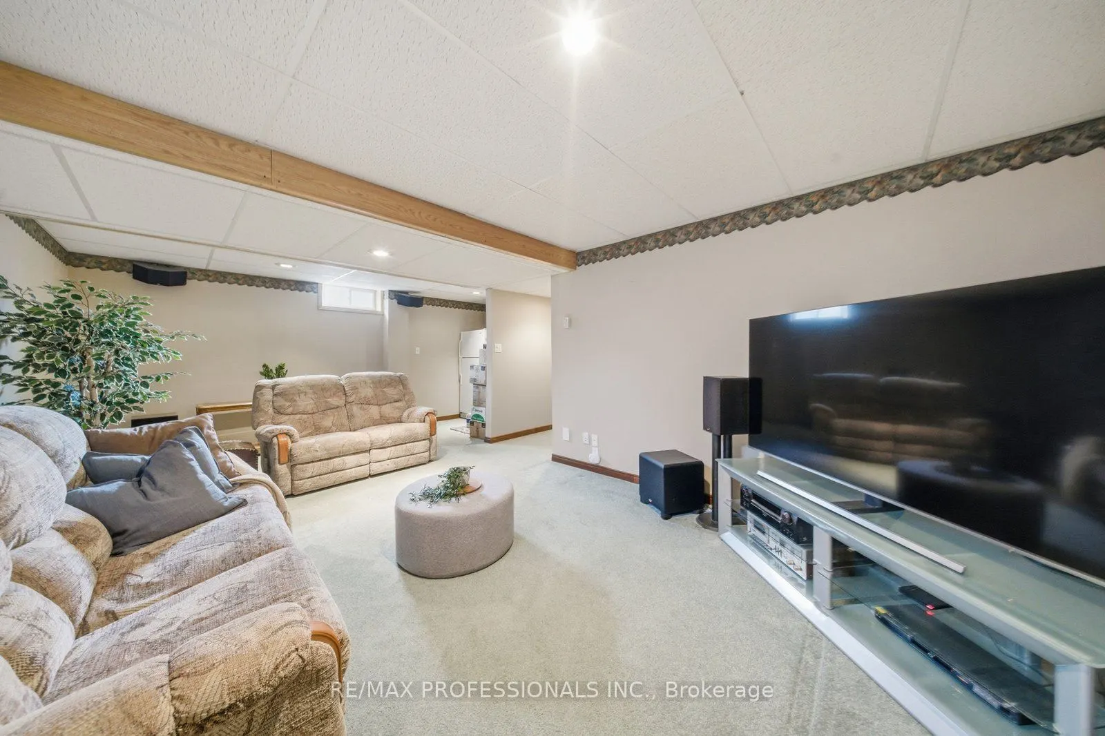 200 Morrison Drive
