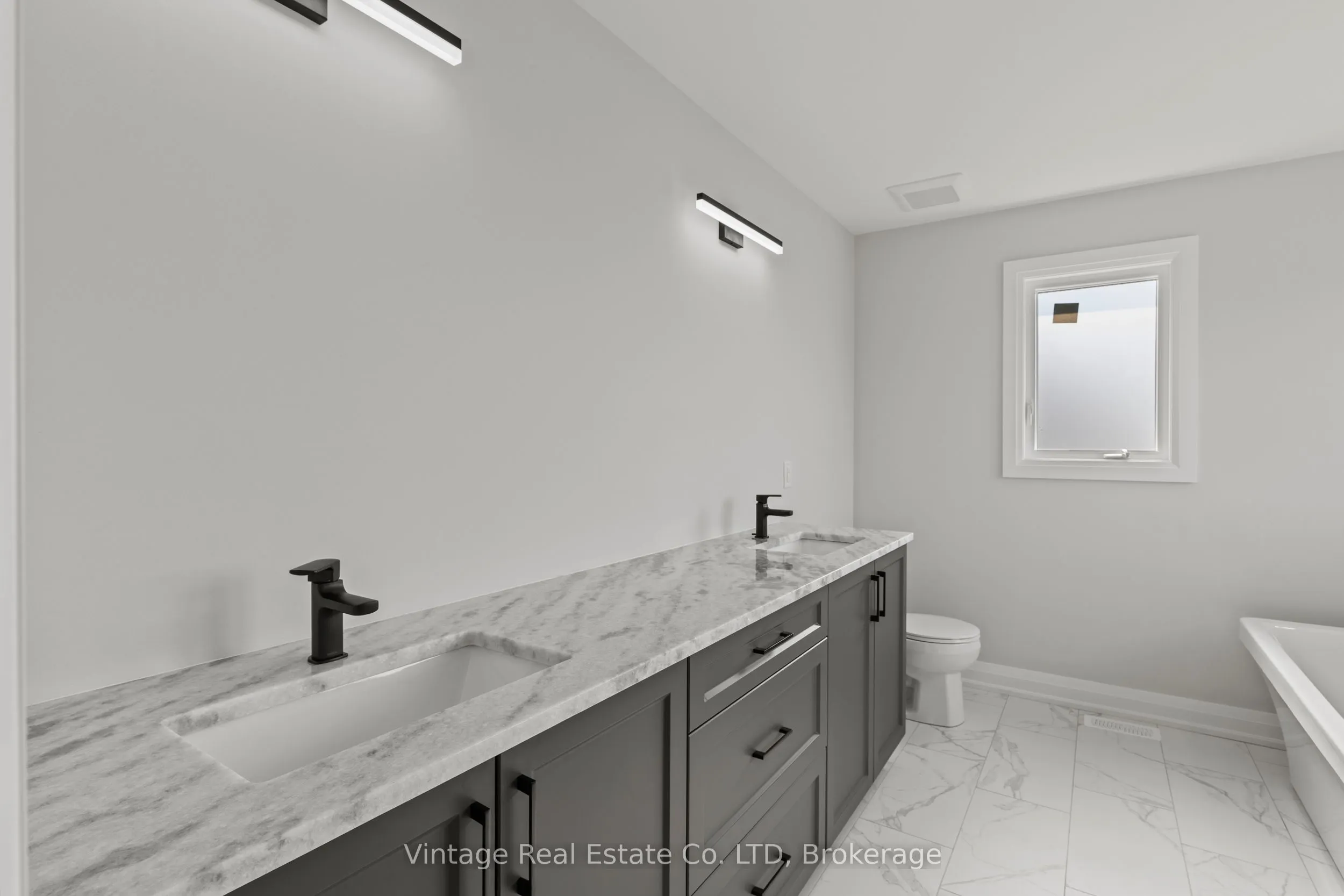 7455 Majestic Trail