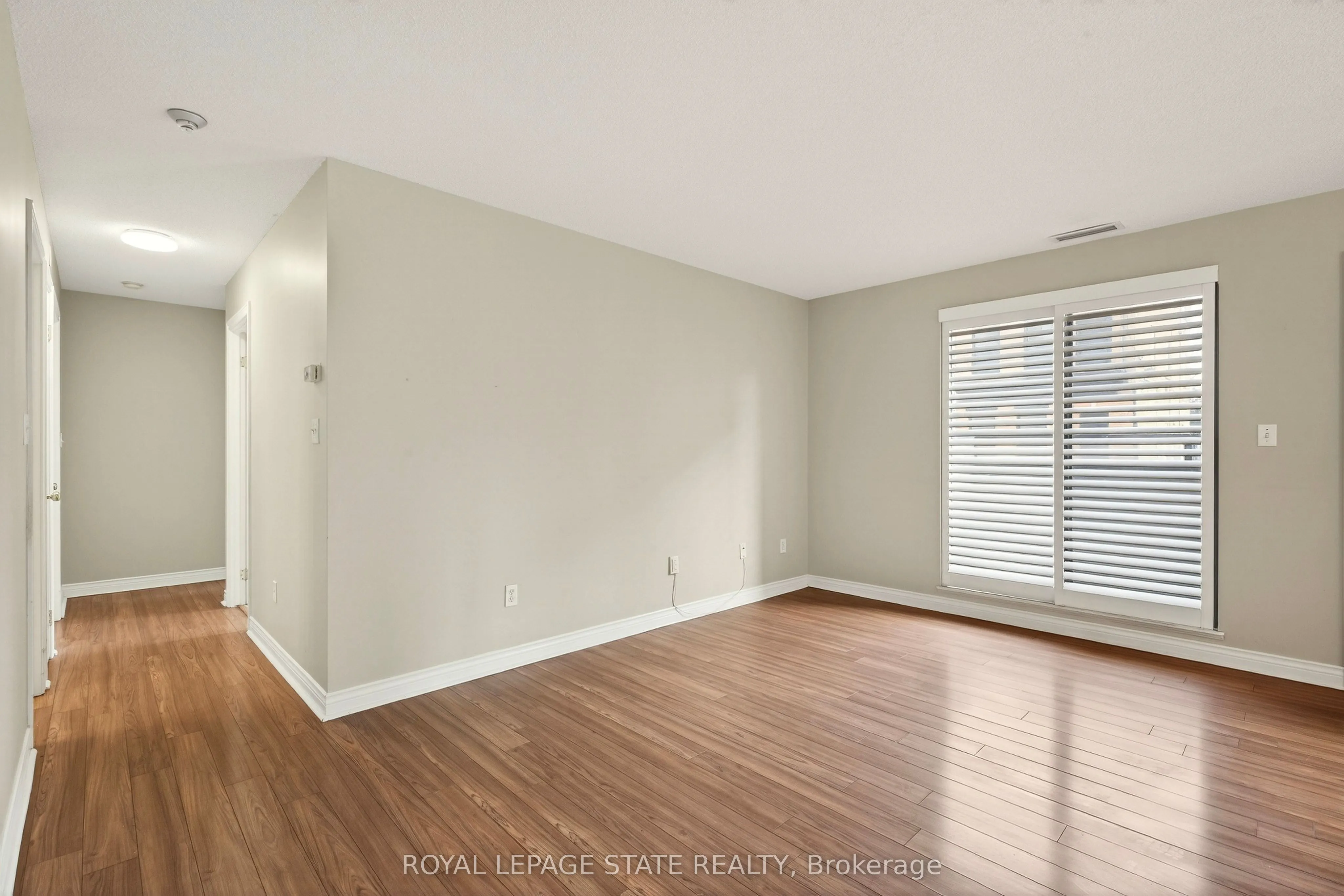 8 Main Street #101