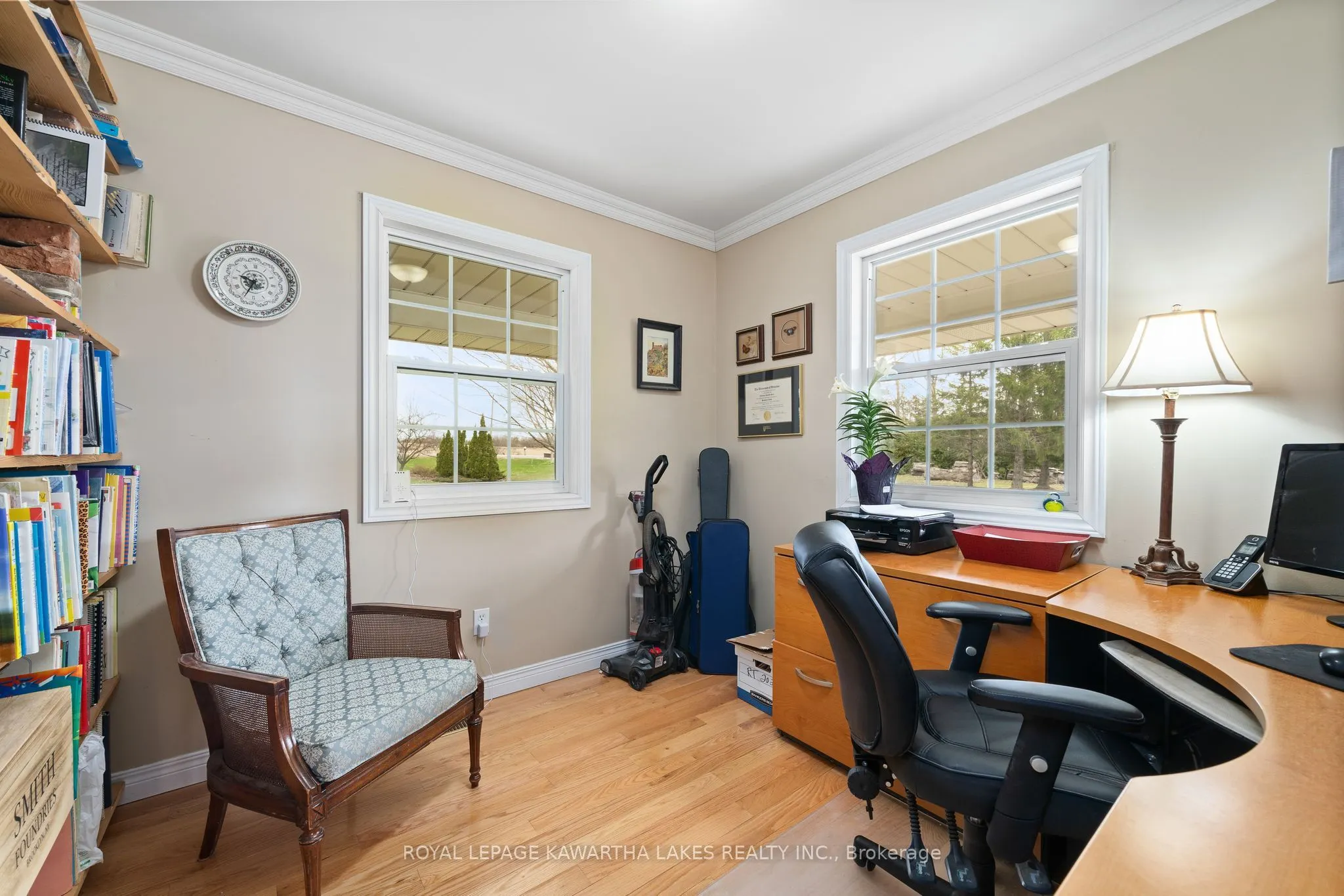 890 Woodville Road