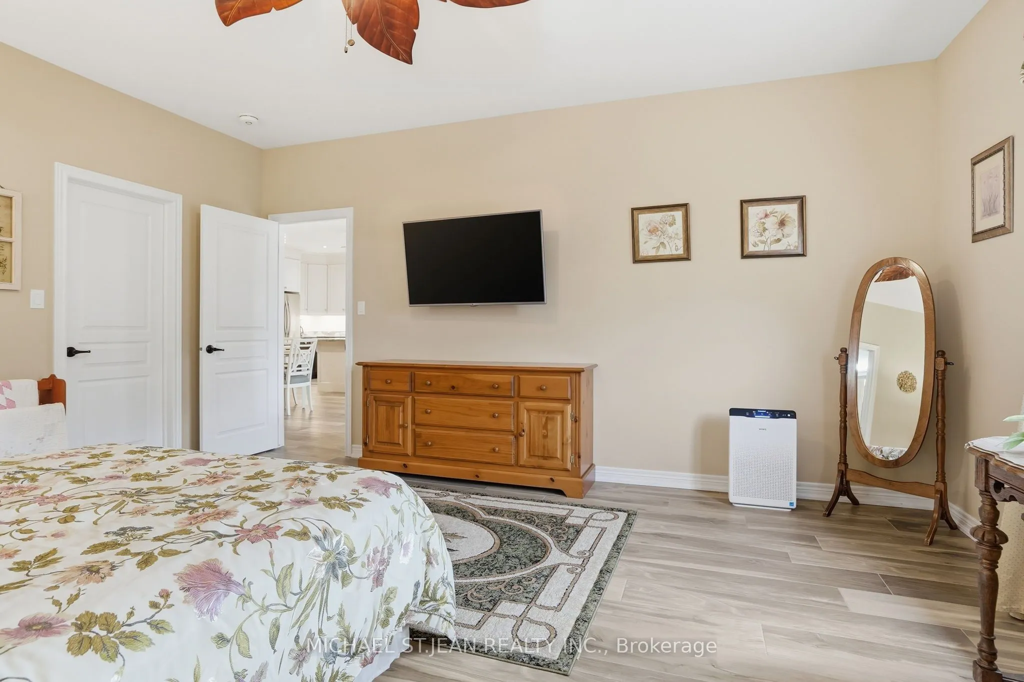 104 Anastasia Boulevard