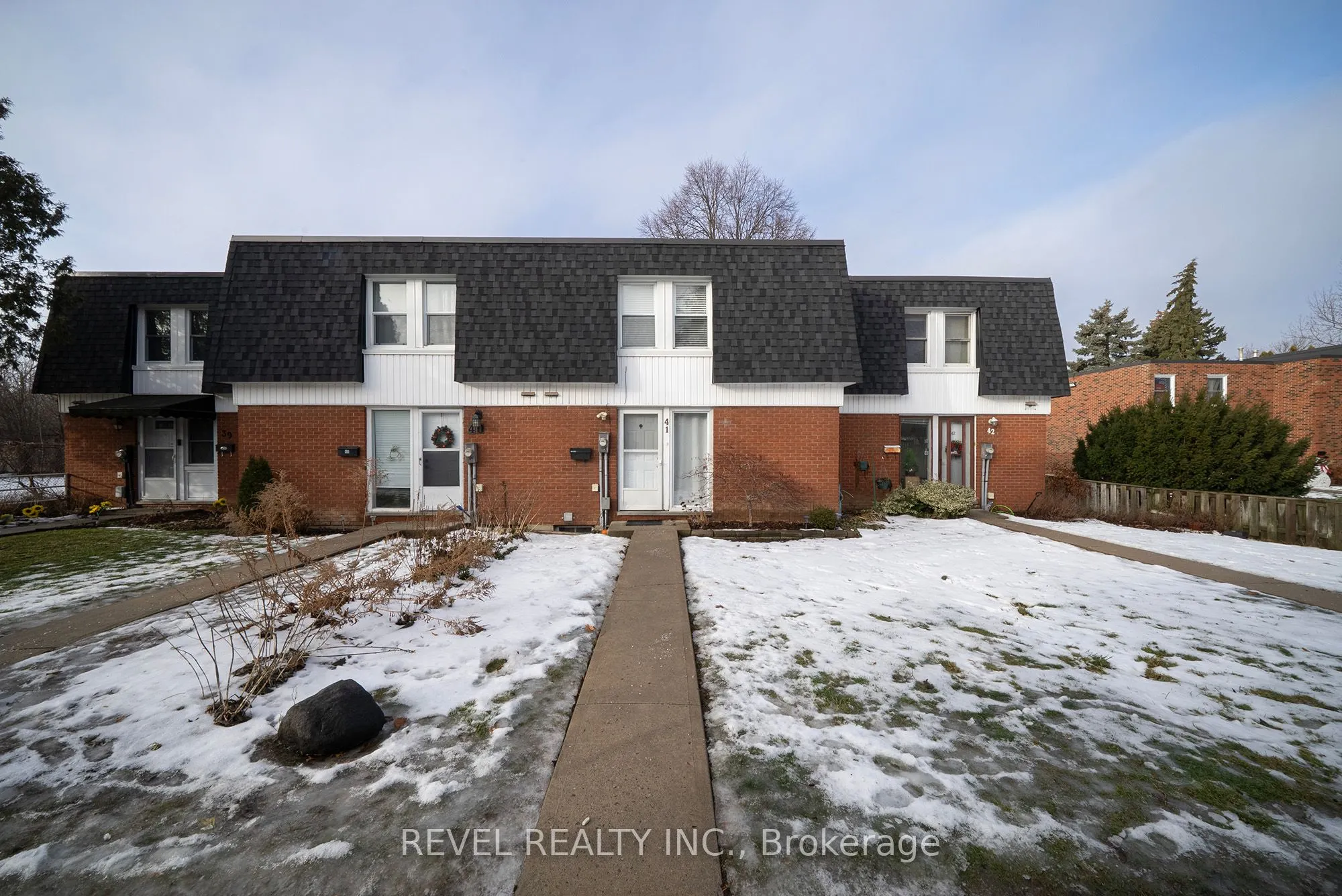 273 Elgin Street #41
