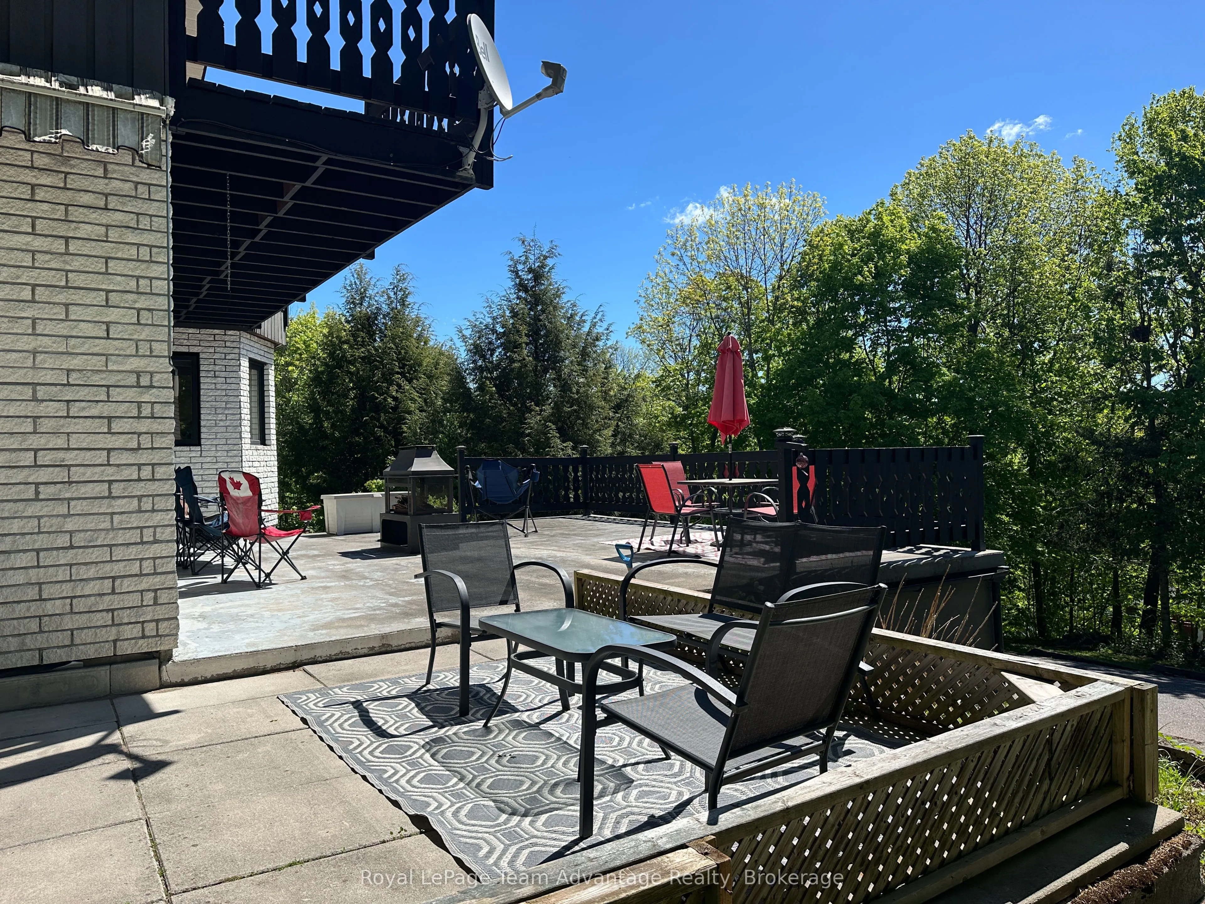 12 Taylor Crescent