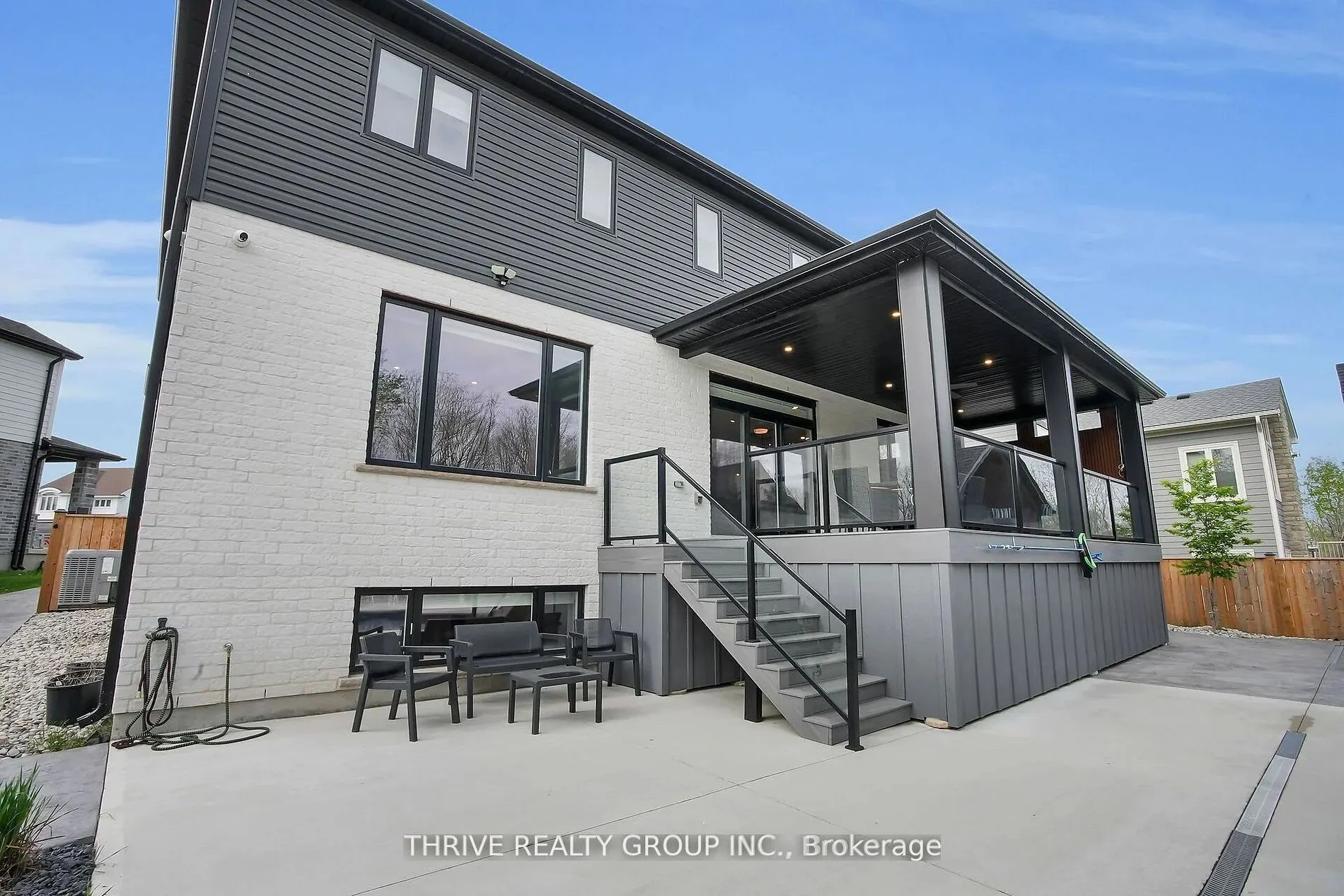 862 Lunar Drive