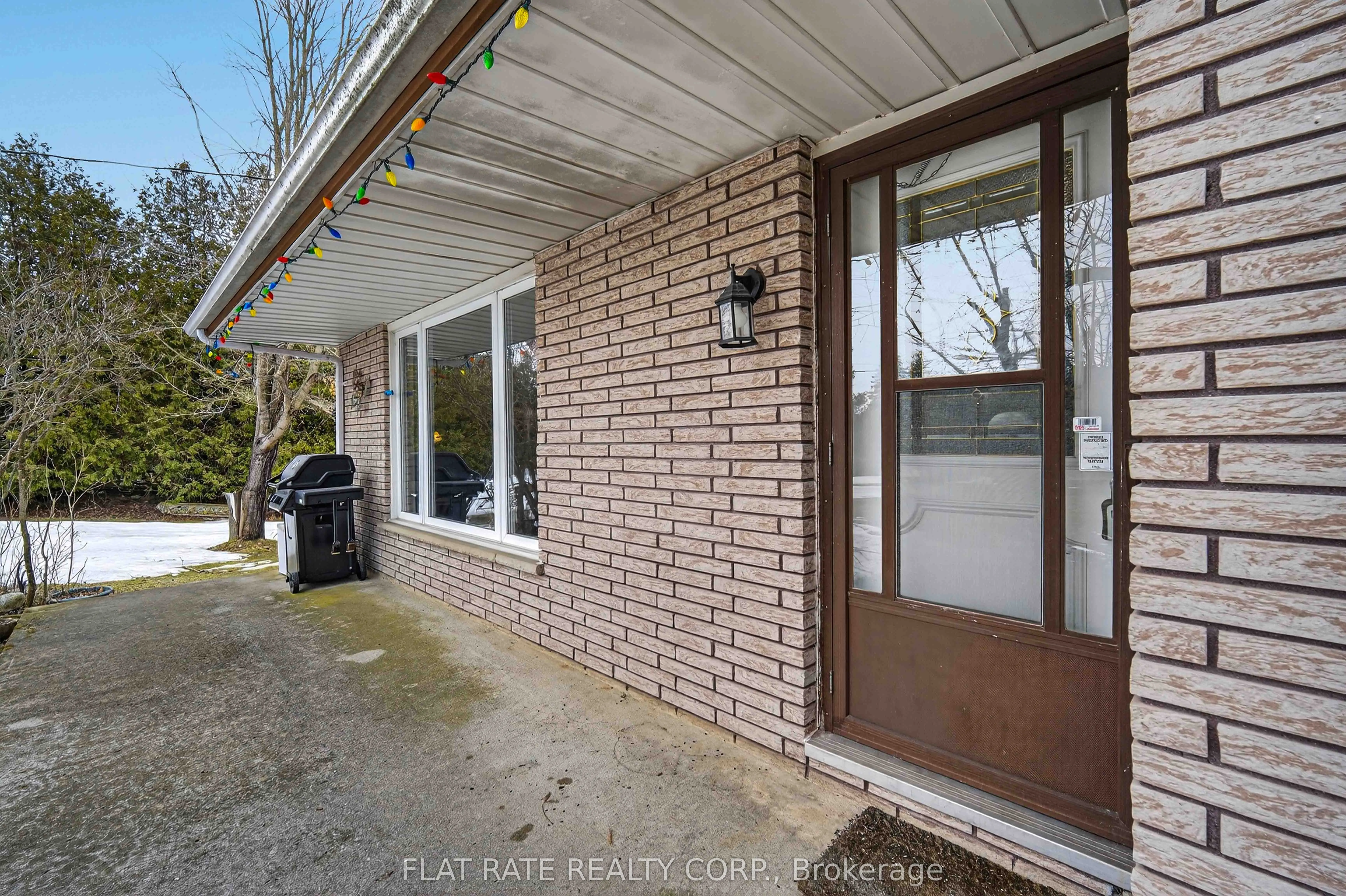 2086 Mccrackens Landing Road
