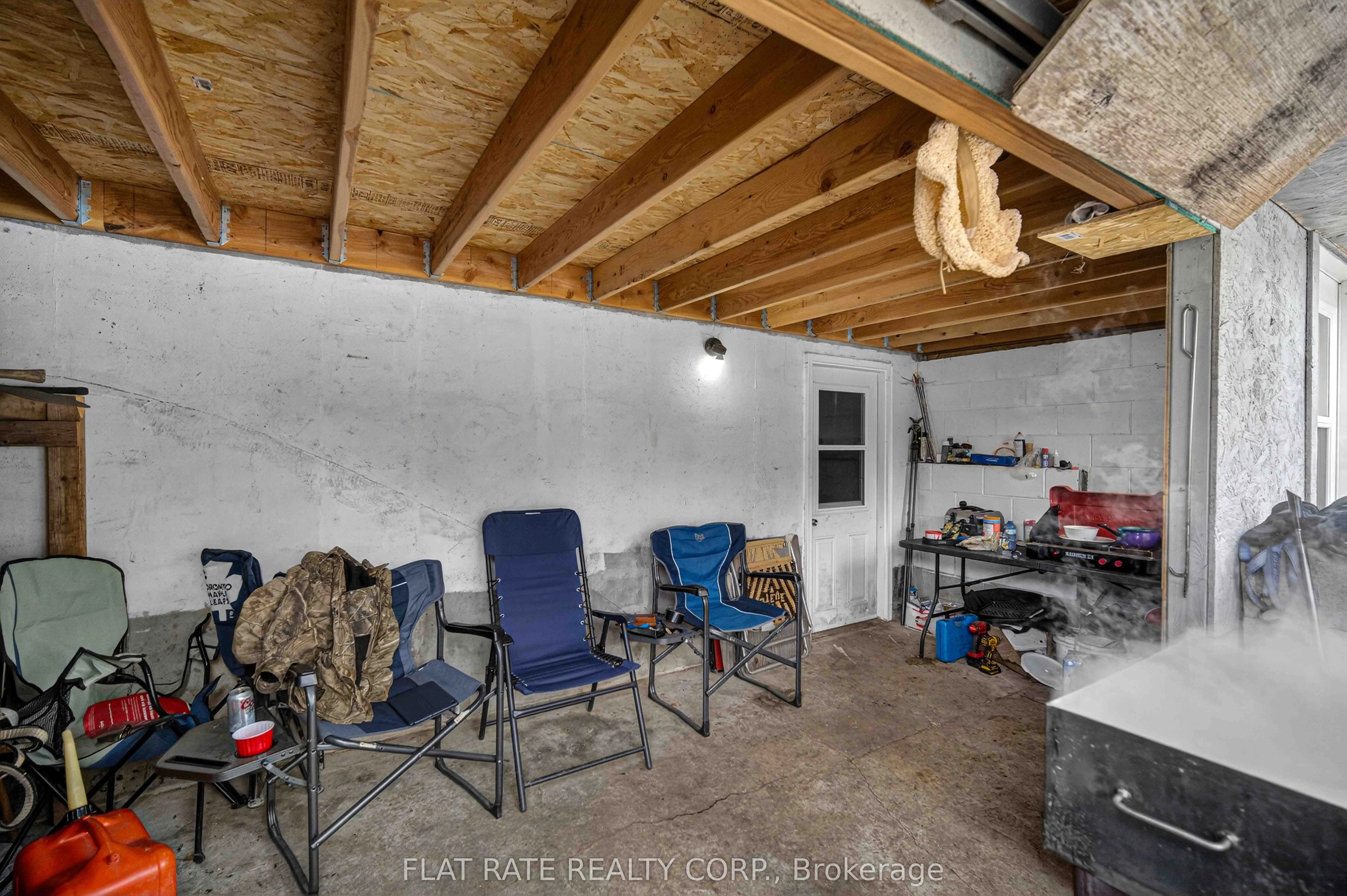 2086 Mccrackens Landing Road