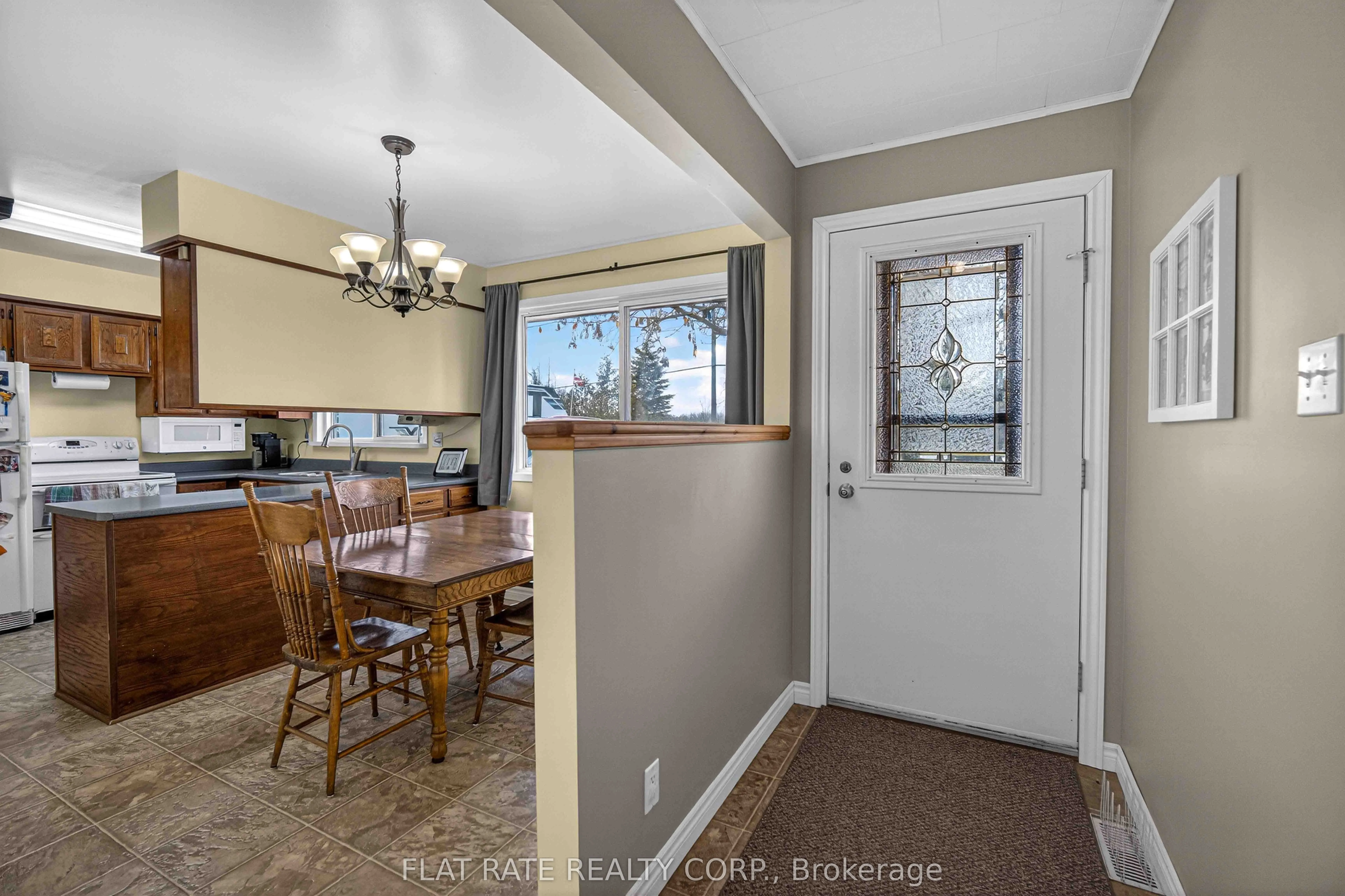 2086 Mccrackens Landing Road