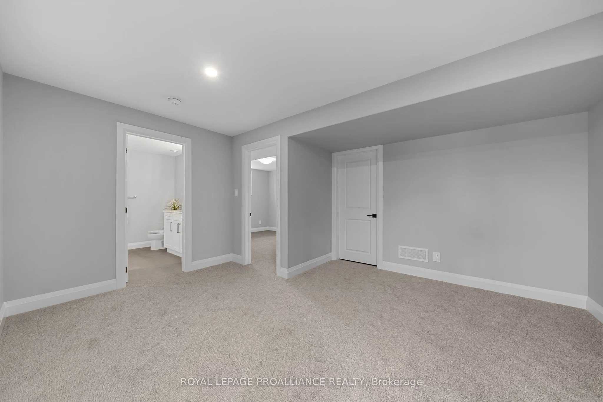 5 Mackenzie John Crescent