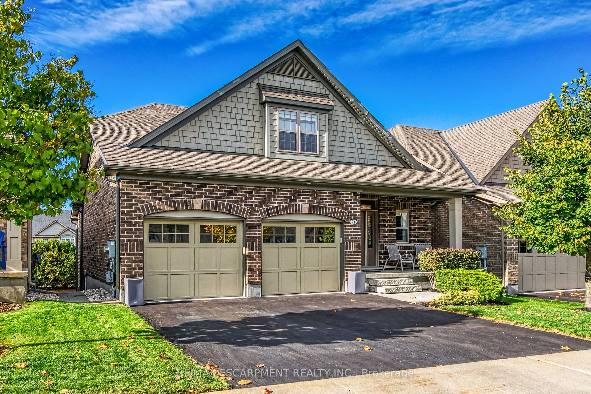 24 CHESTNUT Drive