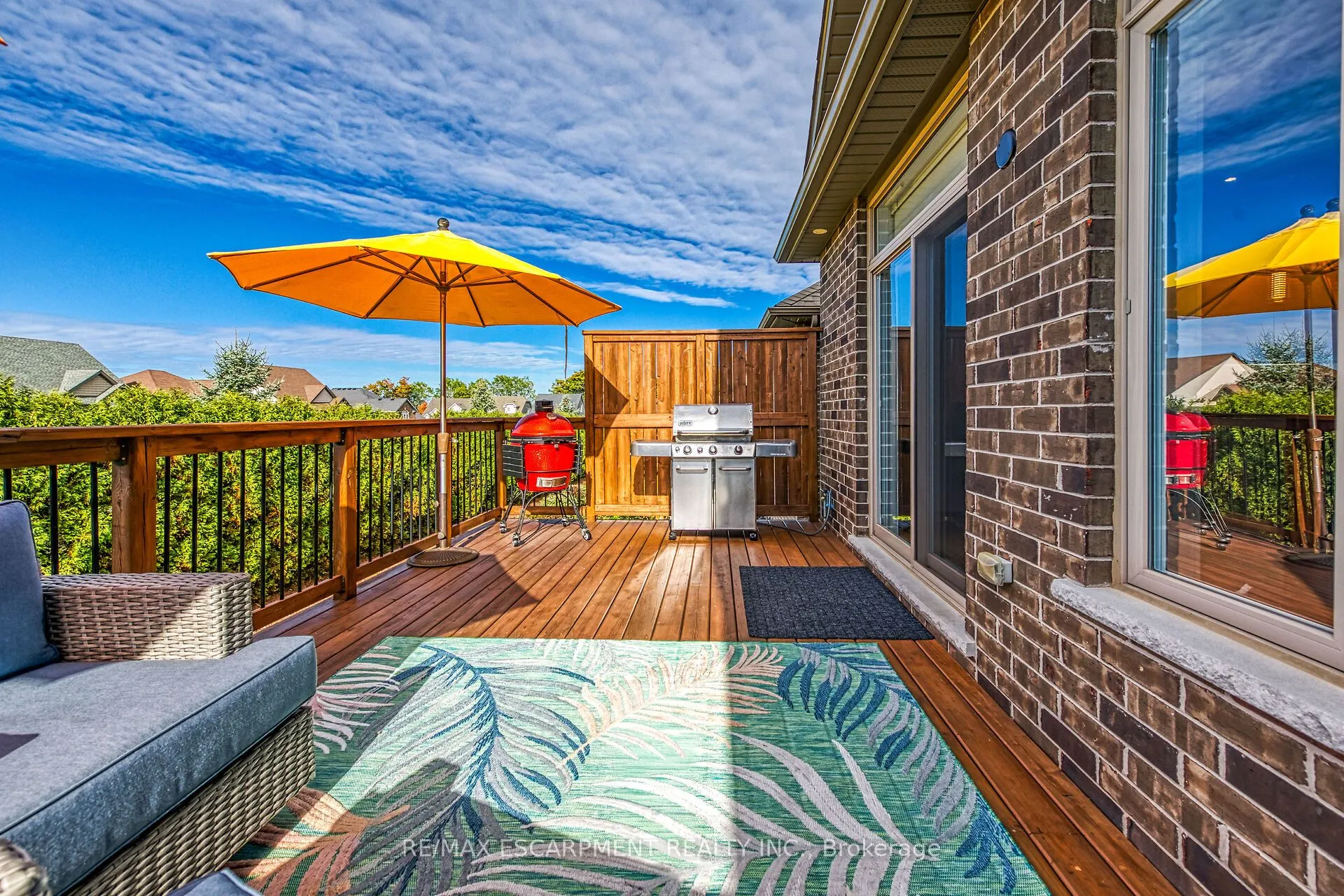 24 CHESTNUT Drive