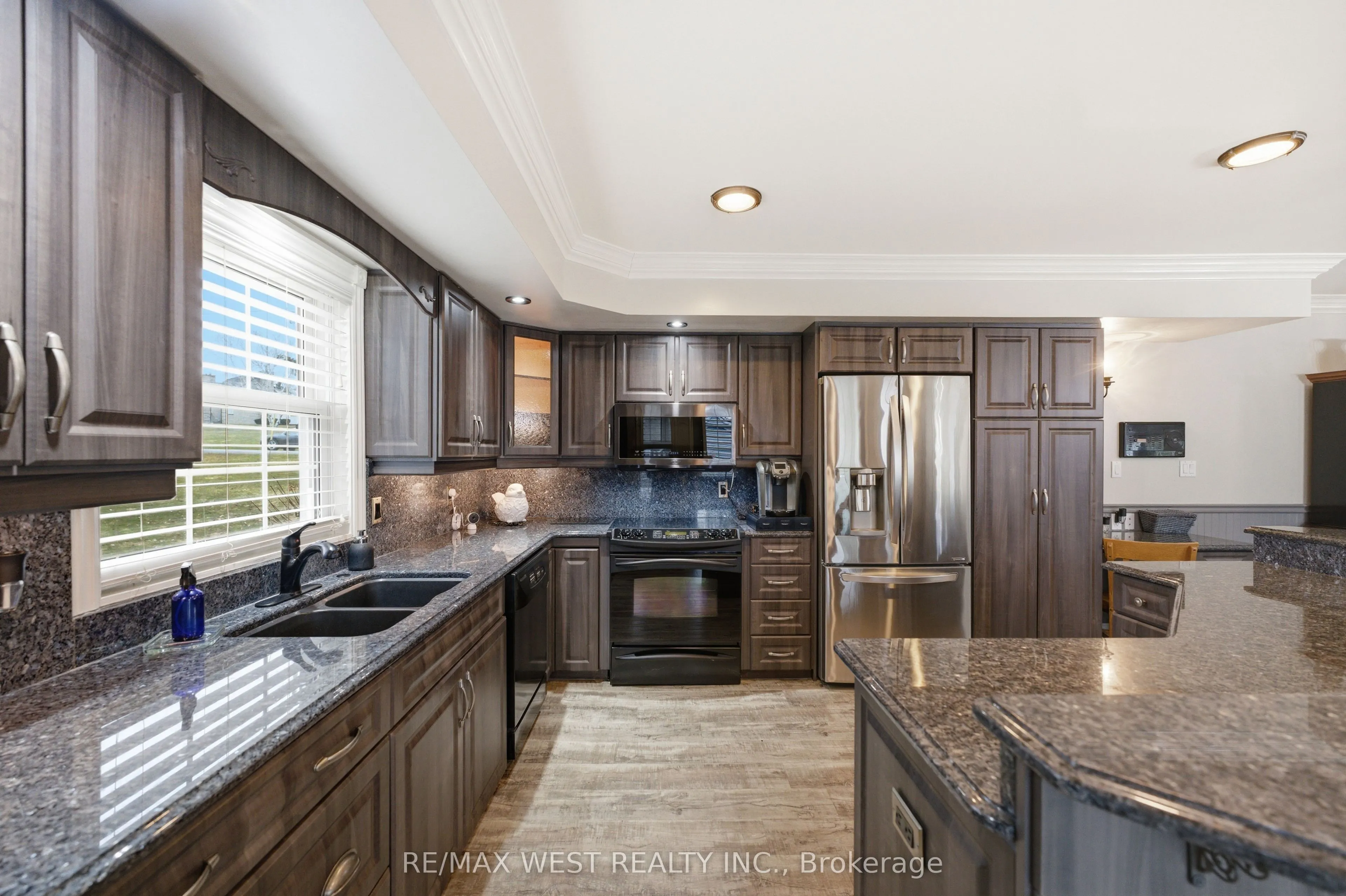 17 Forest Hill Drive