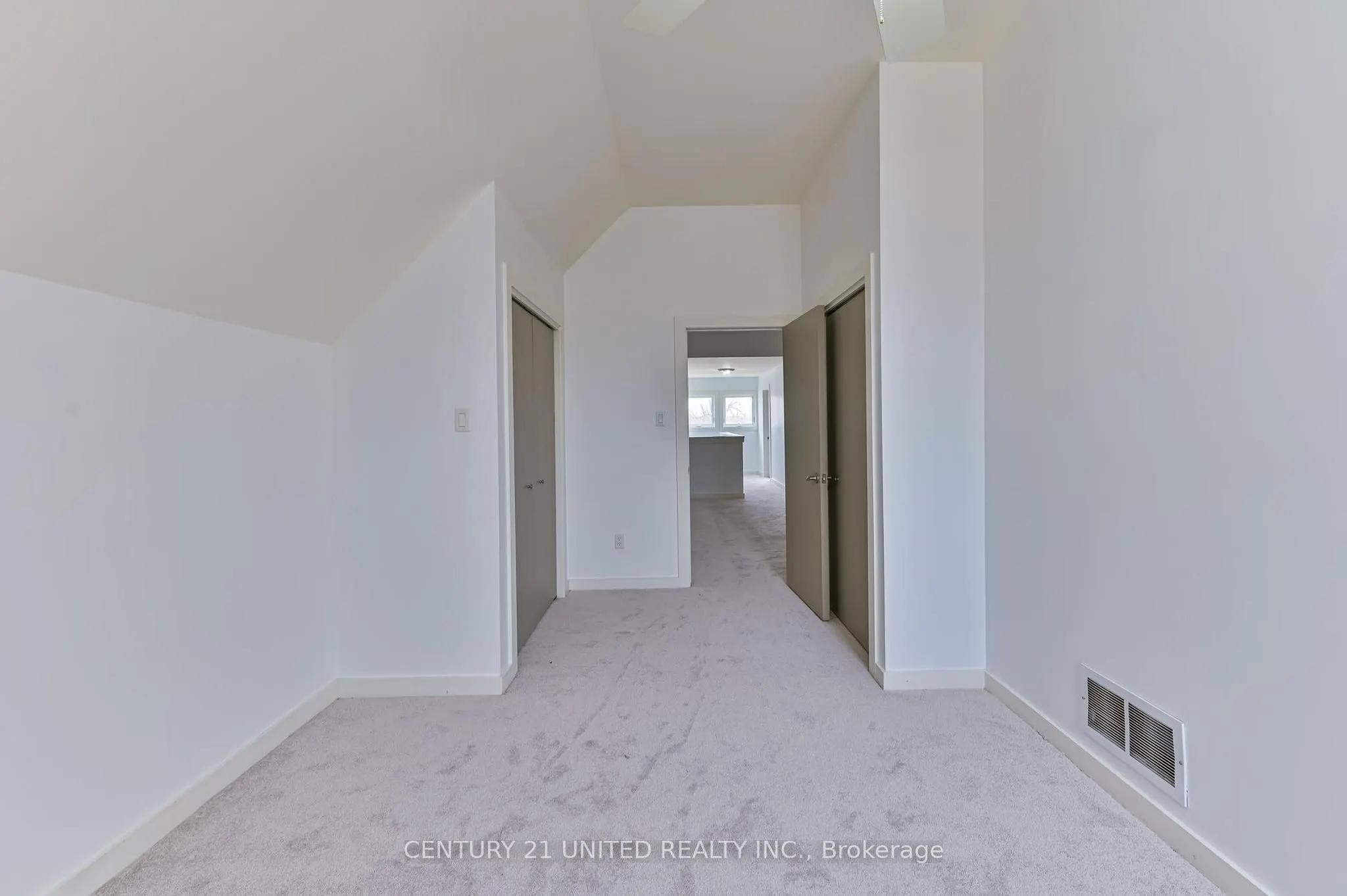 590 Maniece Avenue