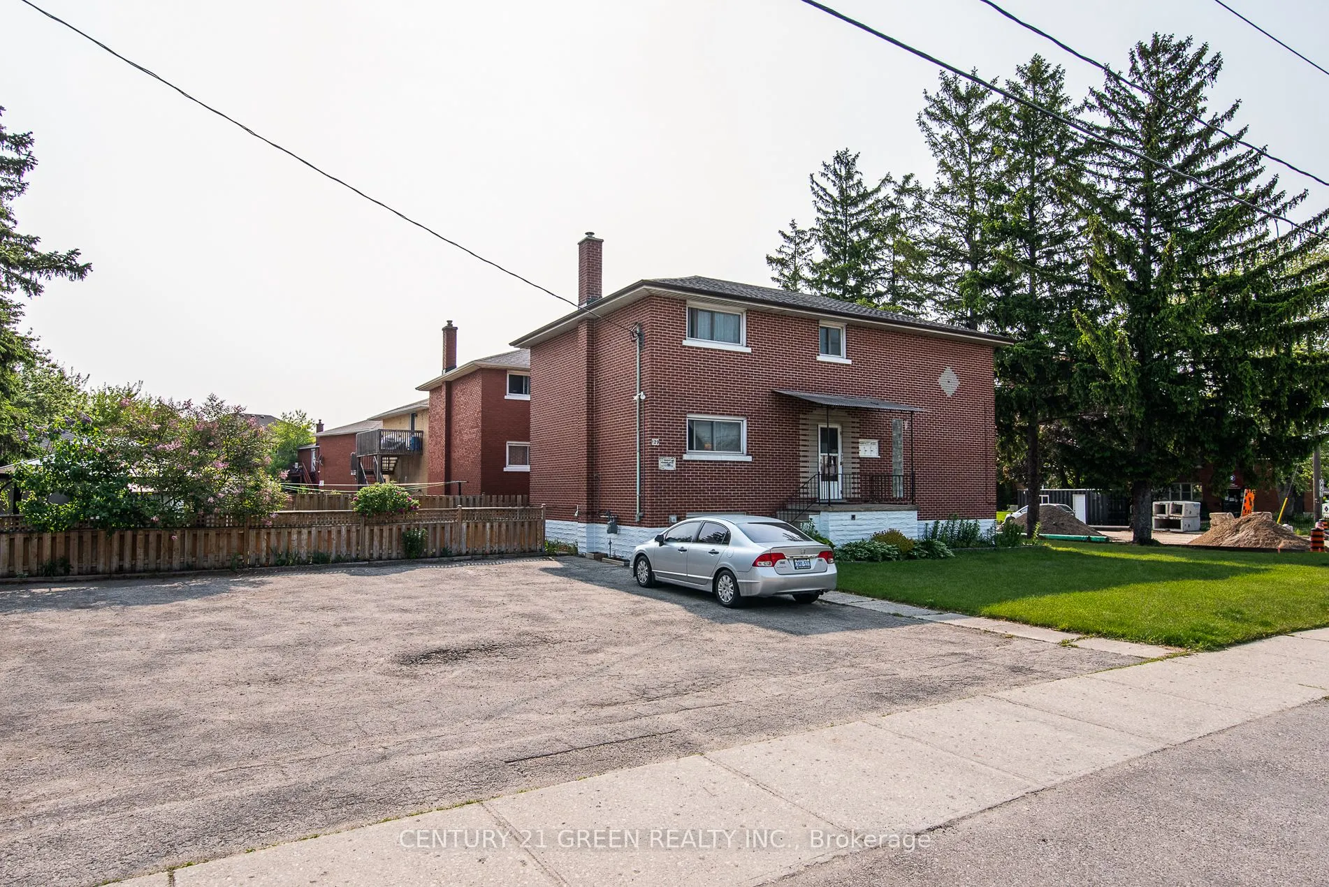 129 River Road E
