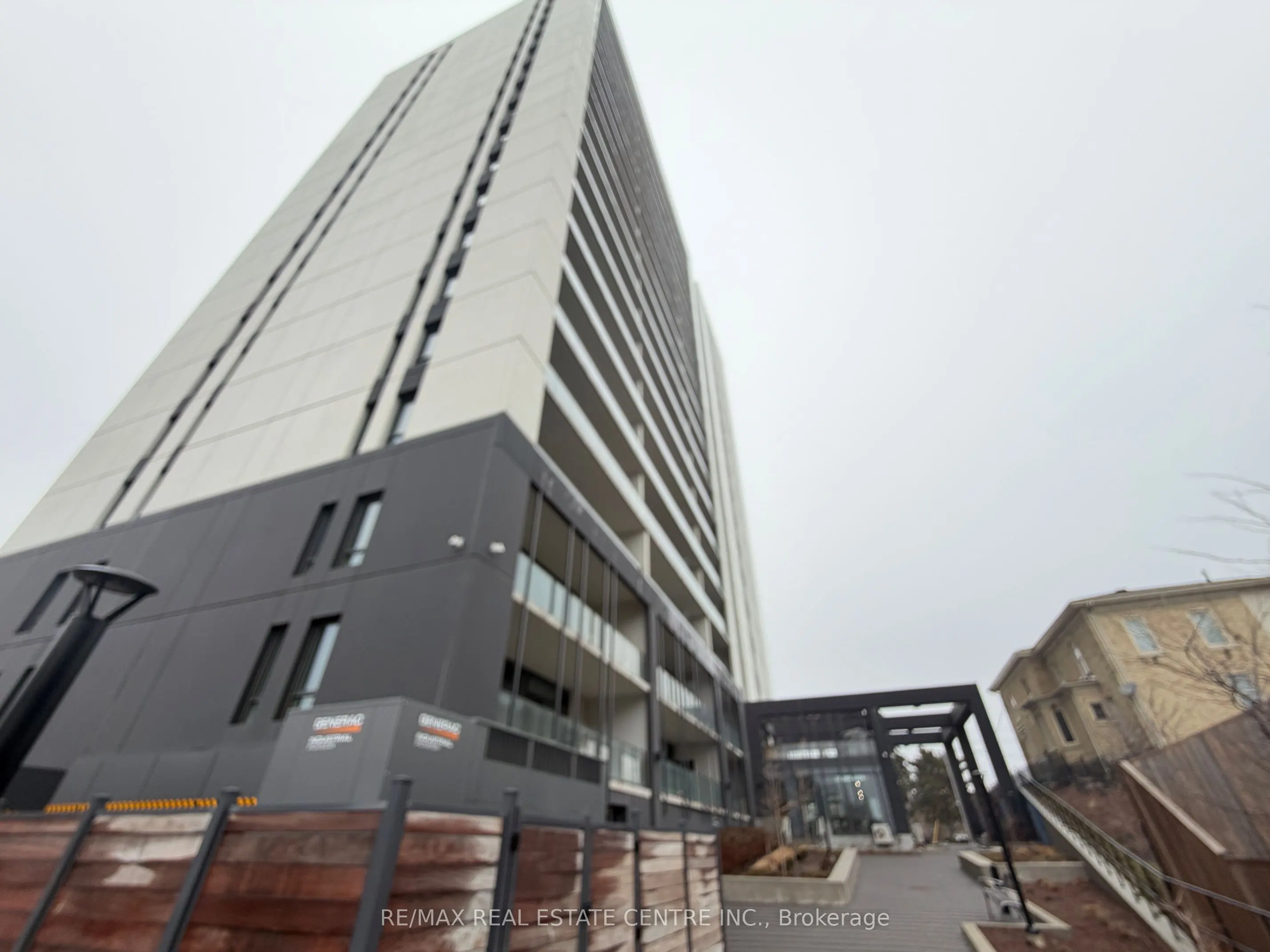 741 King Street W #301