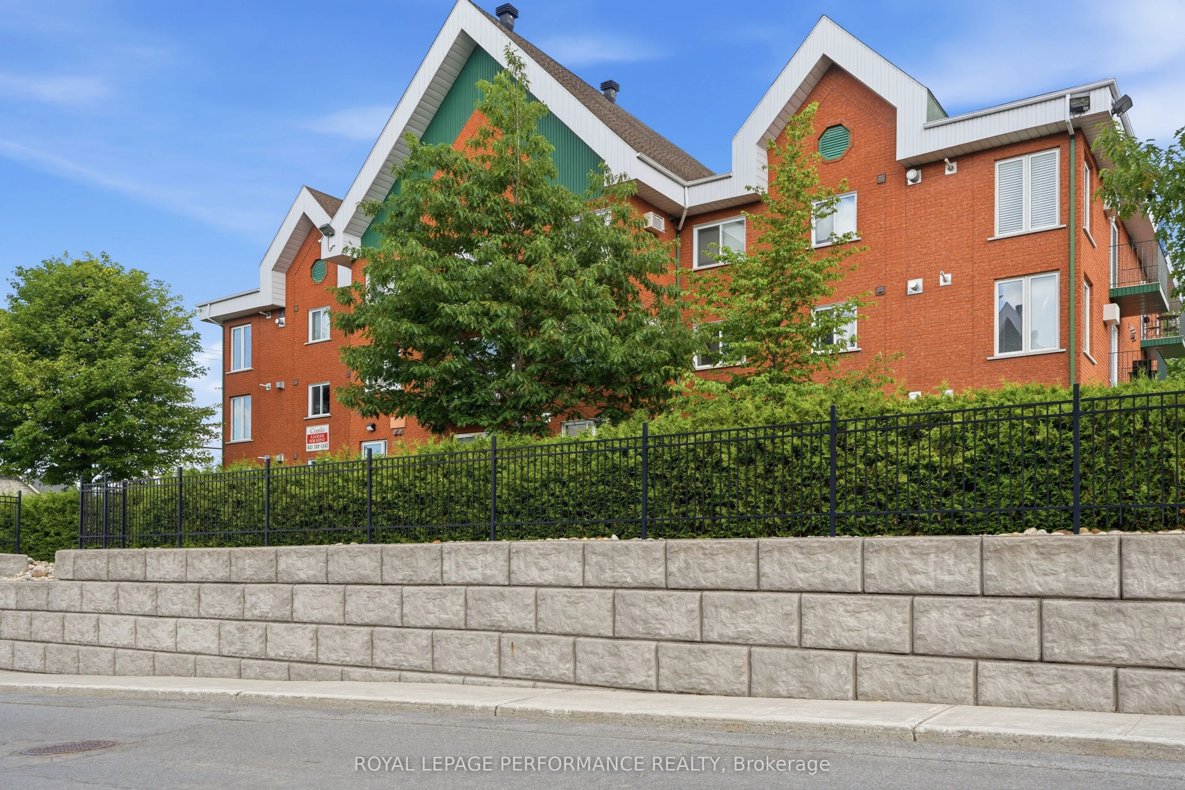 1101 Clement Street #122