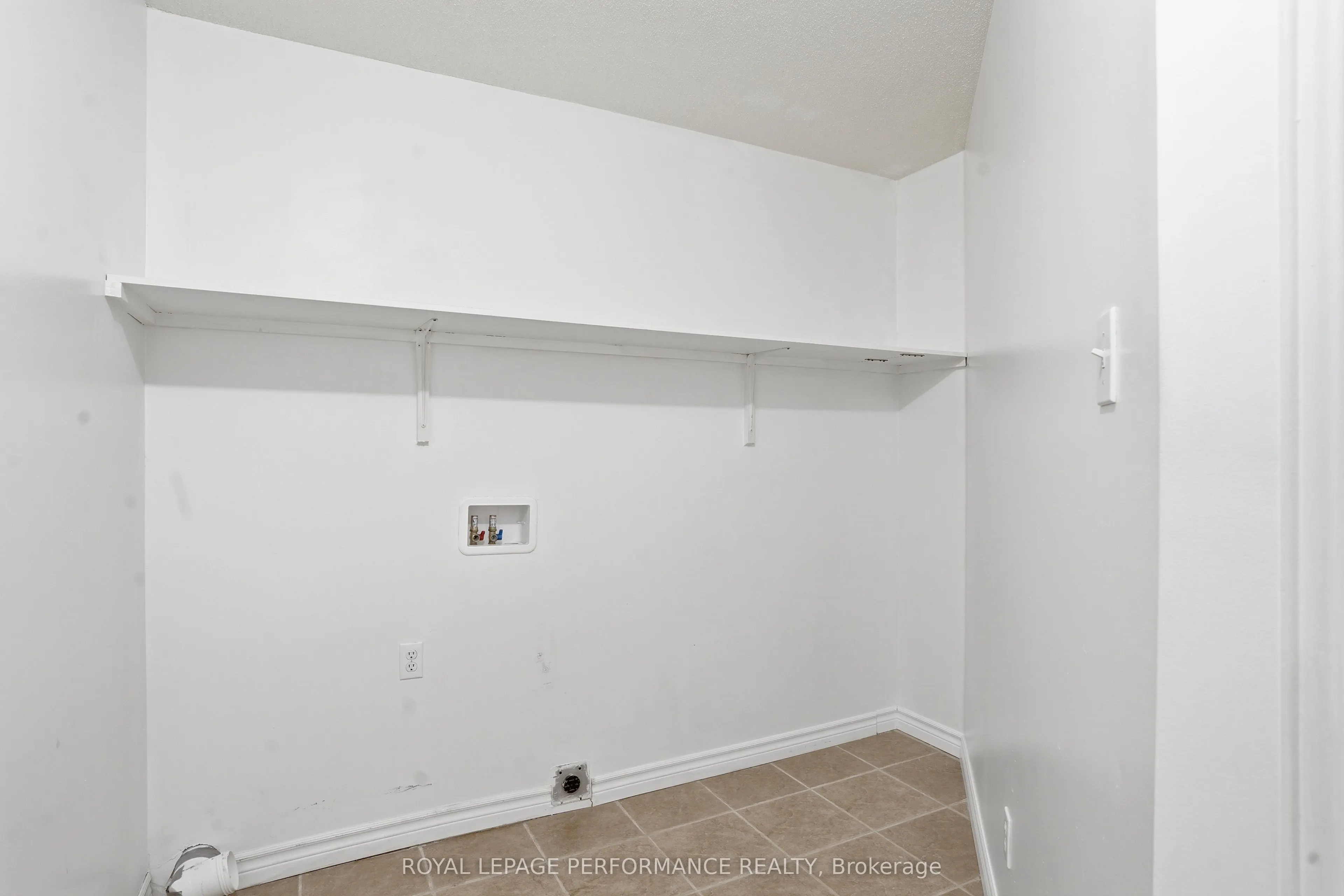 1101 Clement Street #122