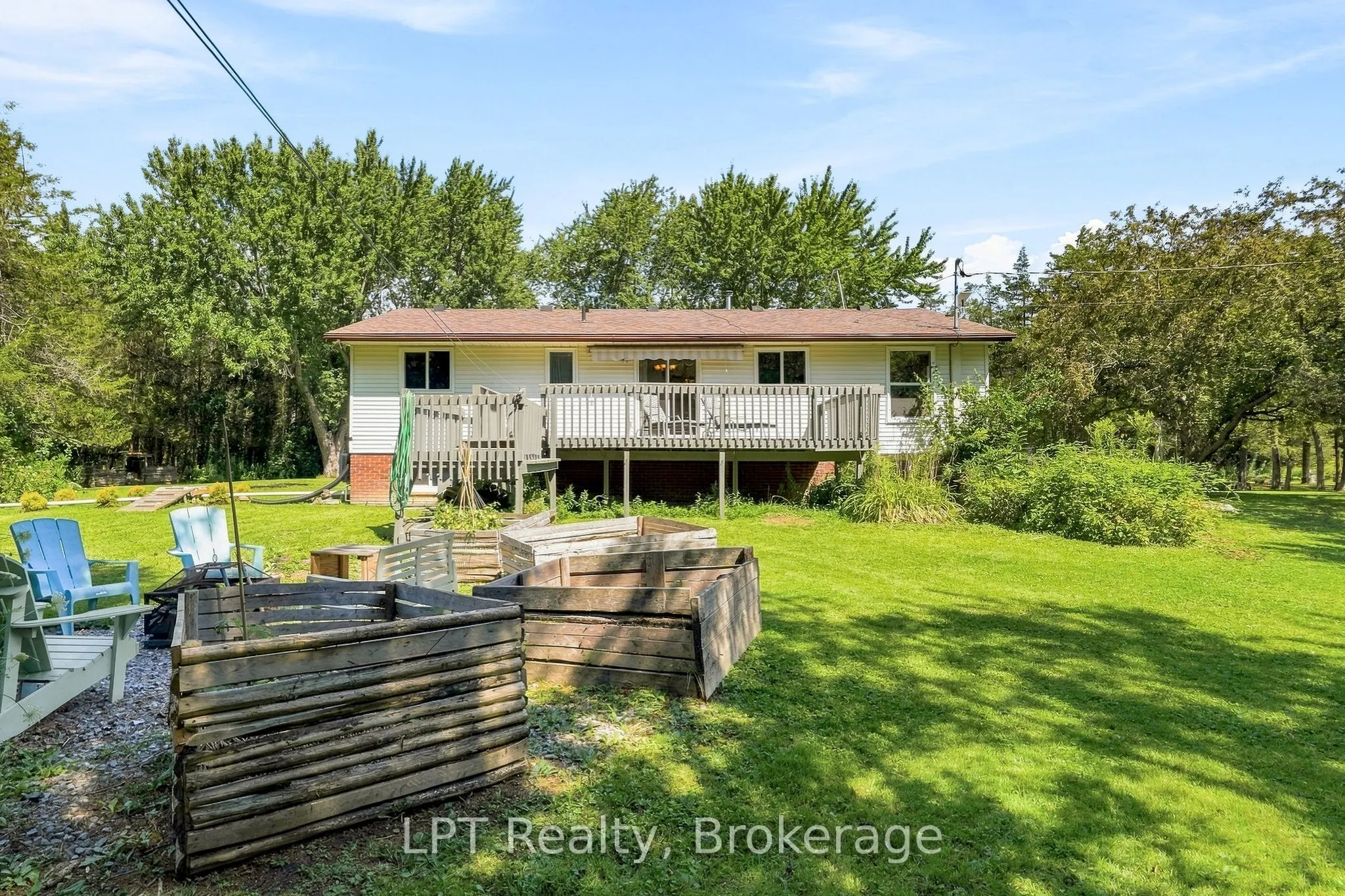 1207 County Rd 9 Street