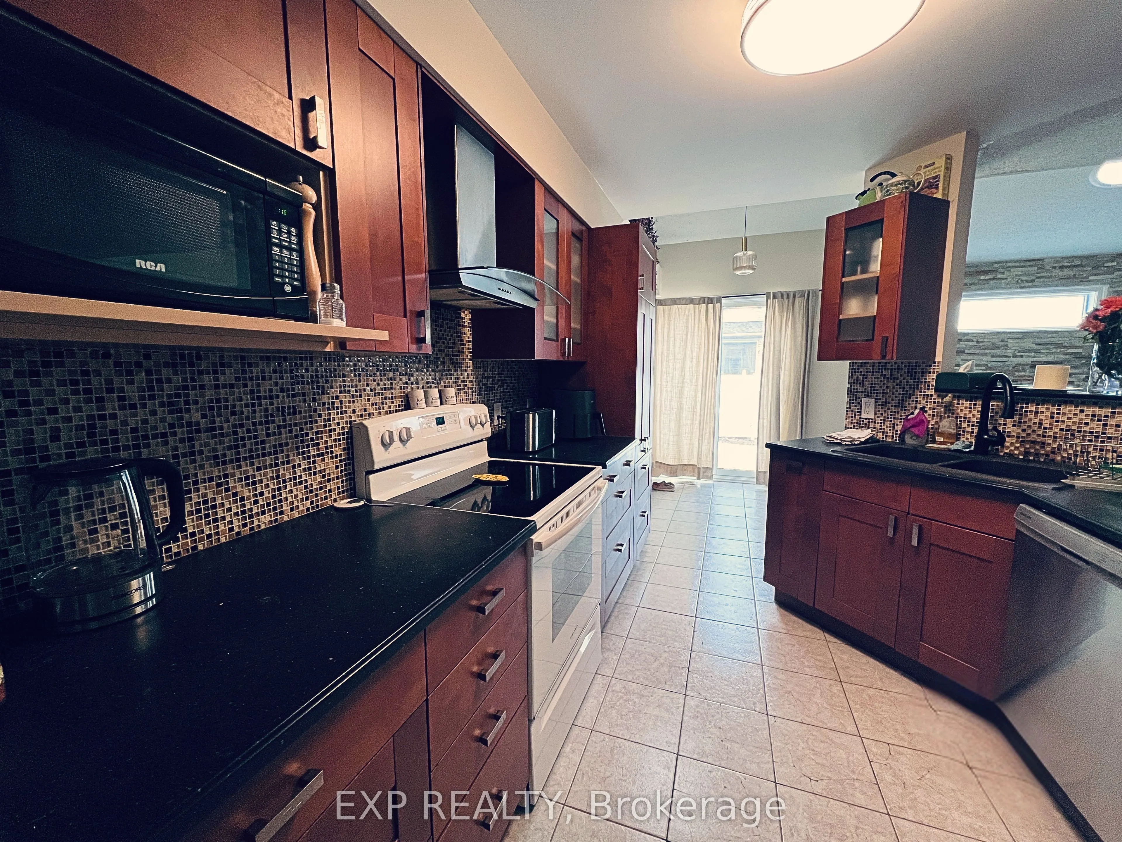 1741 Jobin Crescent